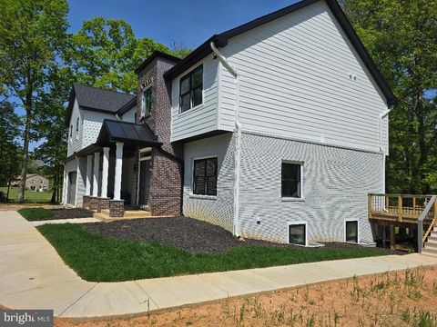 5719 BEVERLEYS MILL ROAD BROAD RUN VA 20137