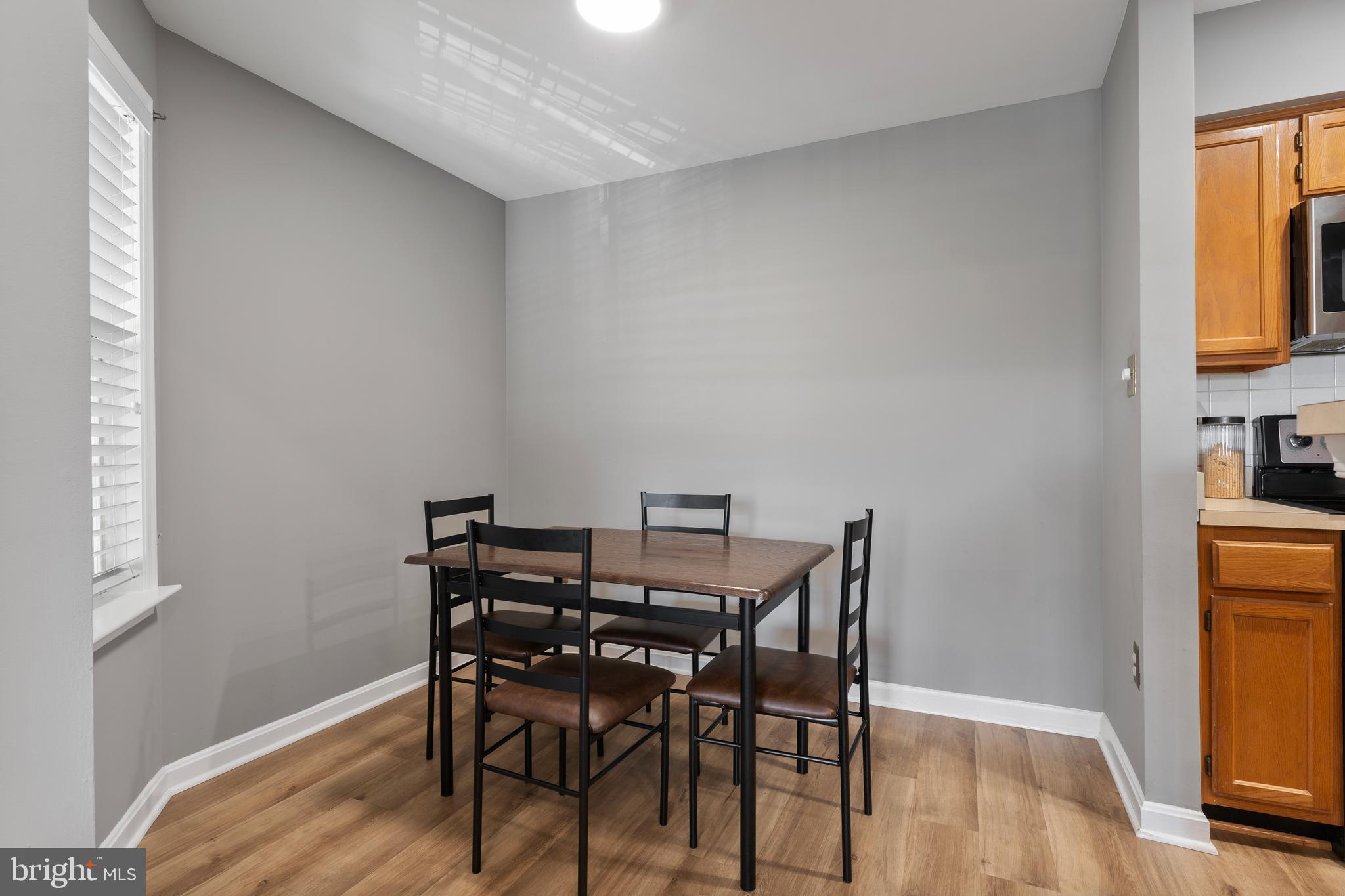 SURREY AT MANCHESTER LAKES - Residential Lease