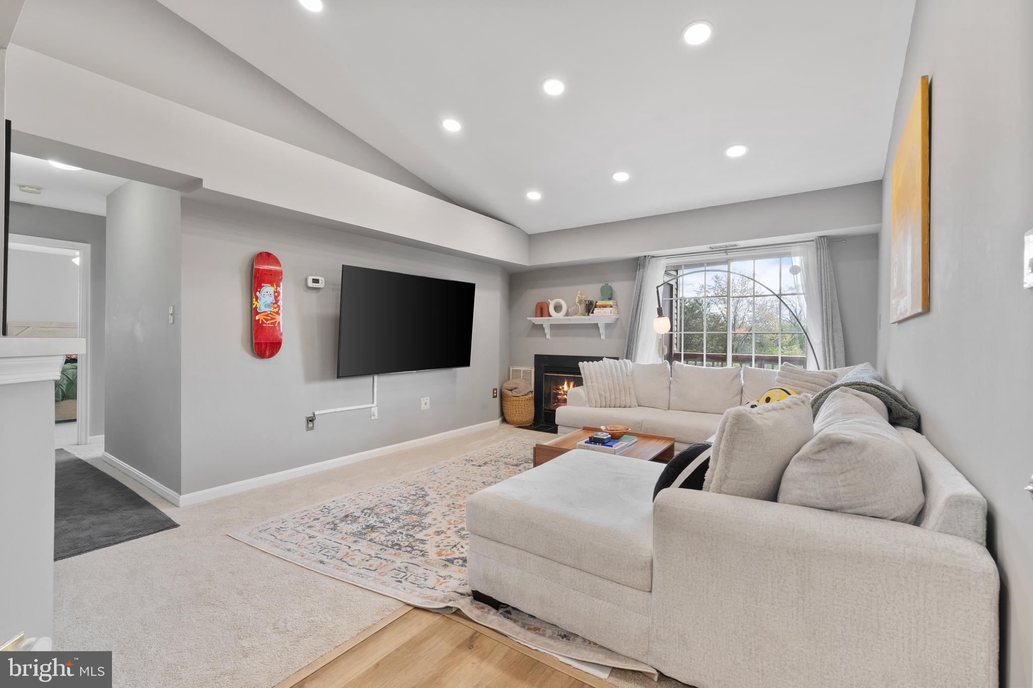 SURREY AT MANCHESTER LAKES - Residential Lease