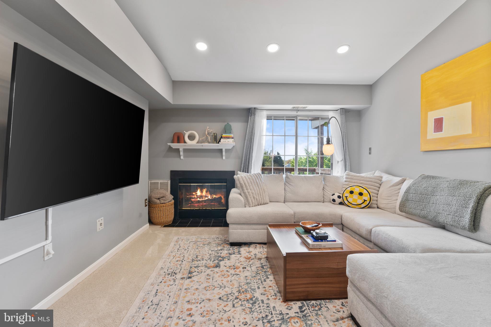 SURREY AT MANCHESTER LAKES - Residential Lease