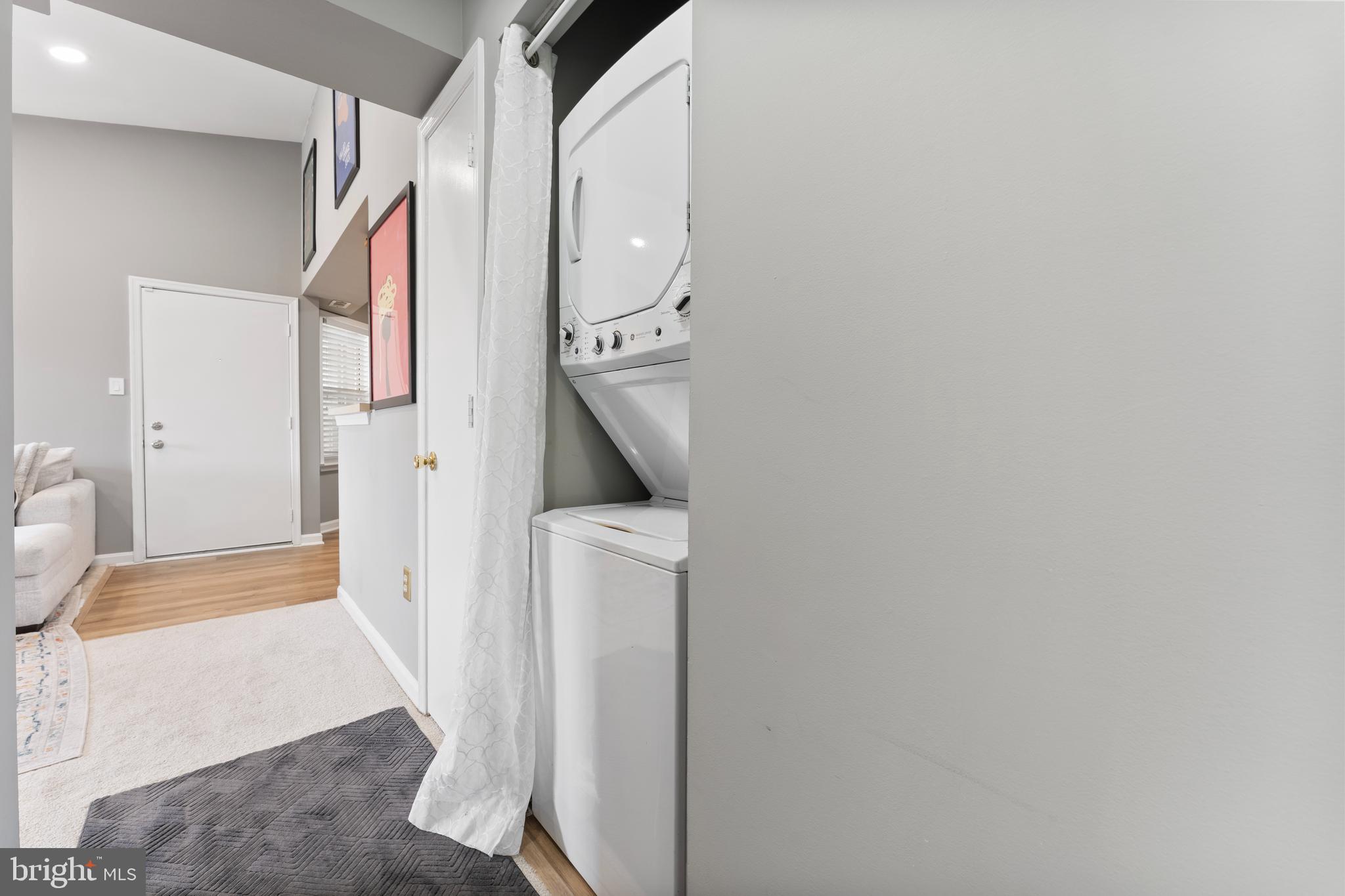 SURREY AT MANCHESTER LAKES - Residential Lease