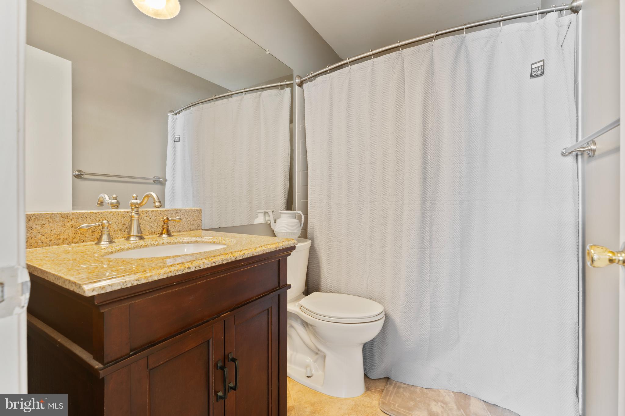 SURREY AT MANCHESTER LAKES - Residential Lease