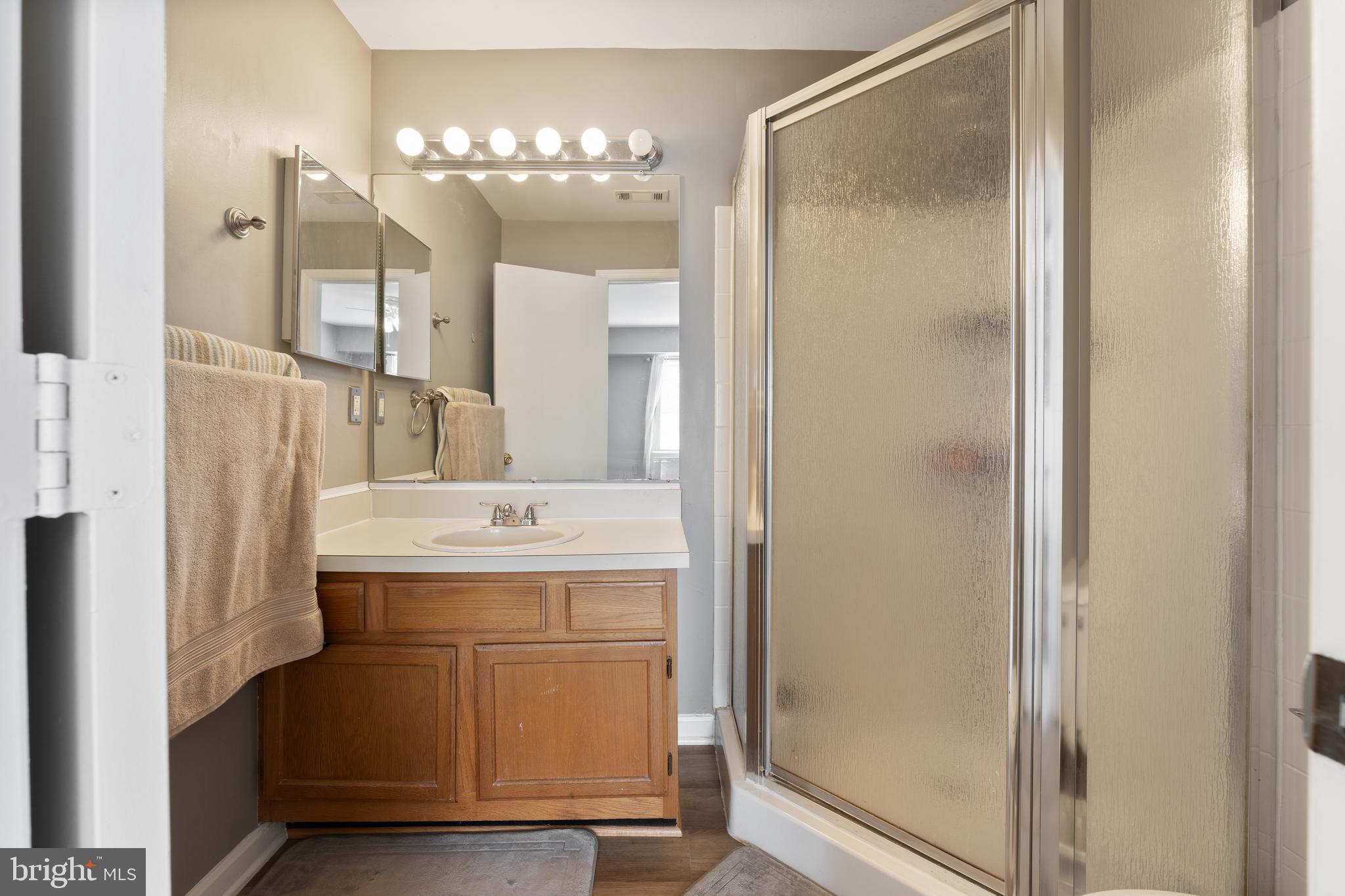 SURREY AT MANCHESTER LAKES - Residential Lease