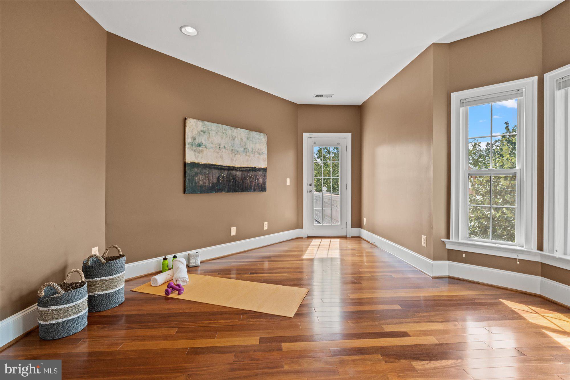 BELMEAD - Residential