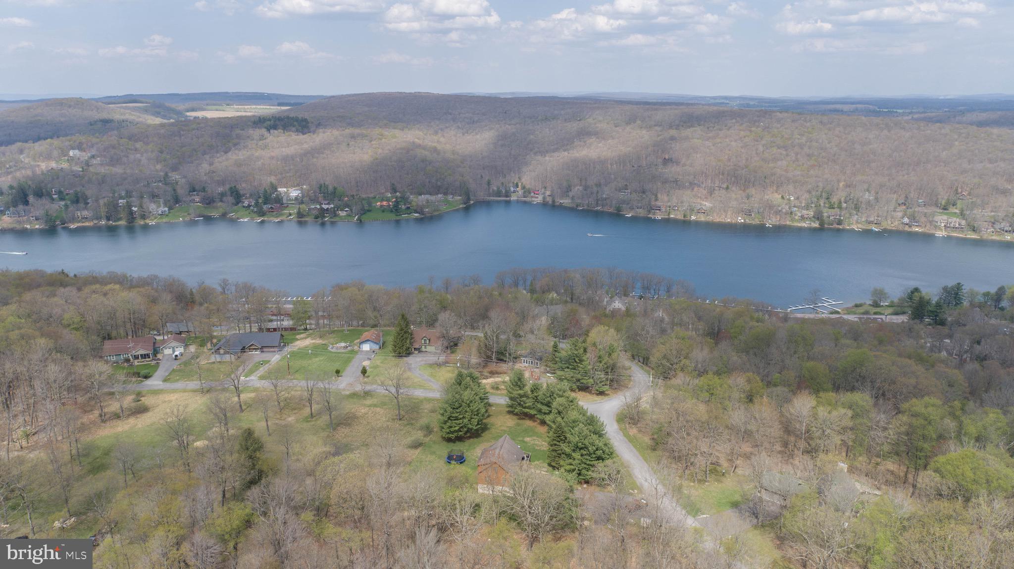 HOLIDAY HILL - Residential