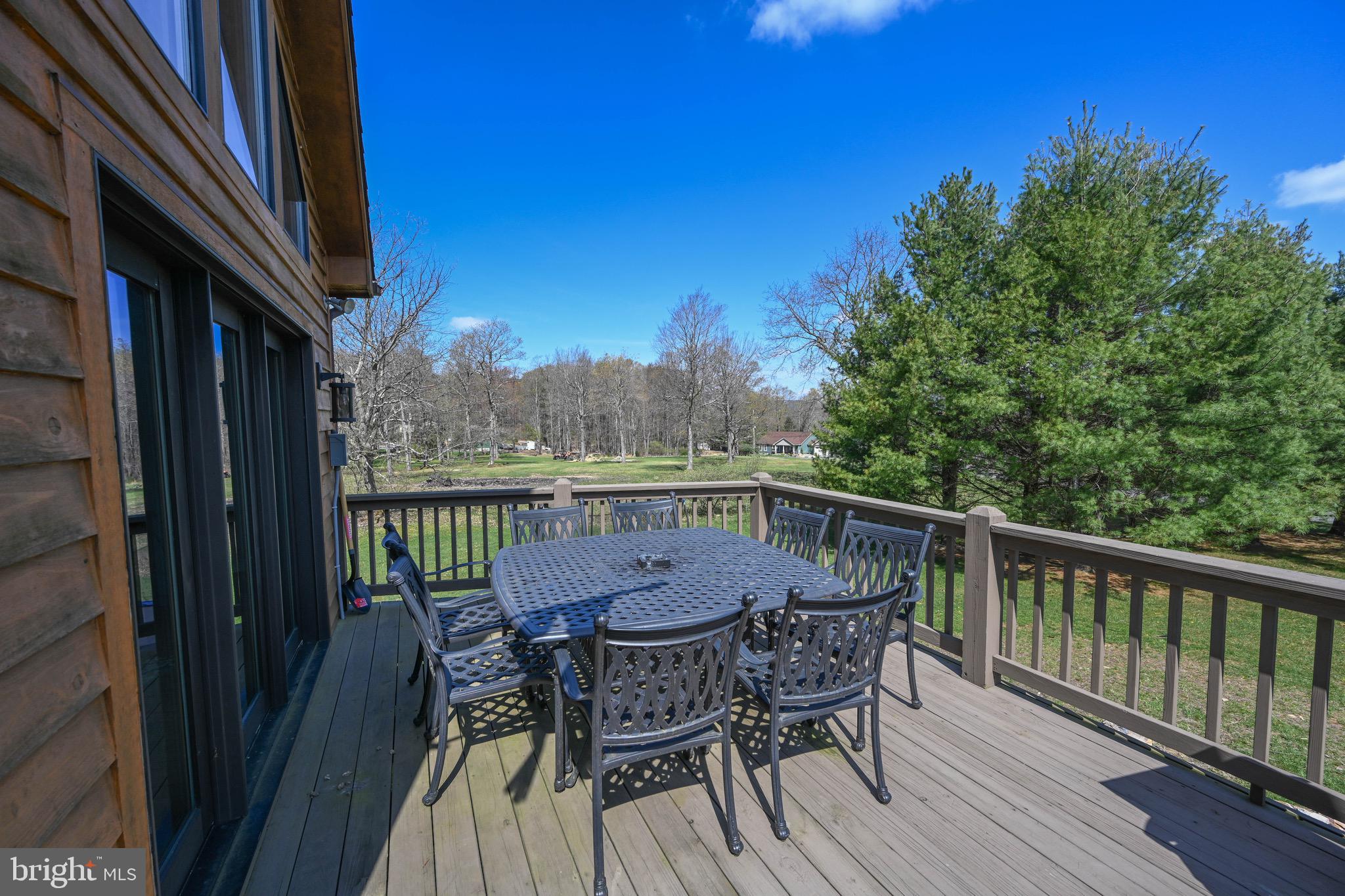 HOLIDAY HILL - Residential