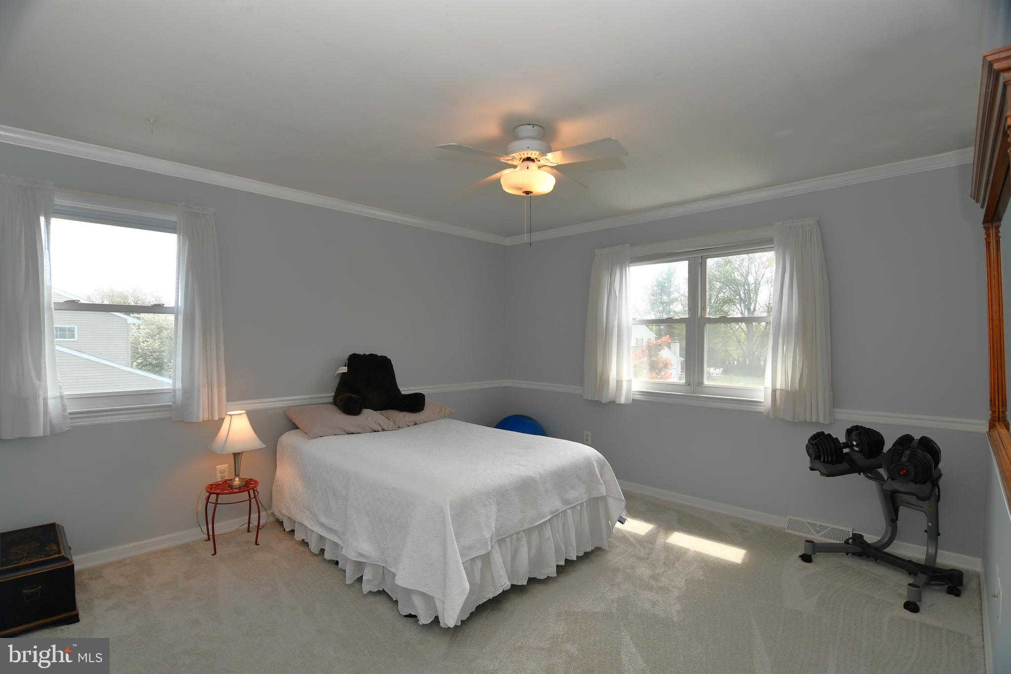 INGLEWOOD GDNS - Residential