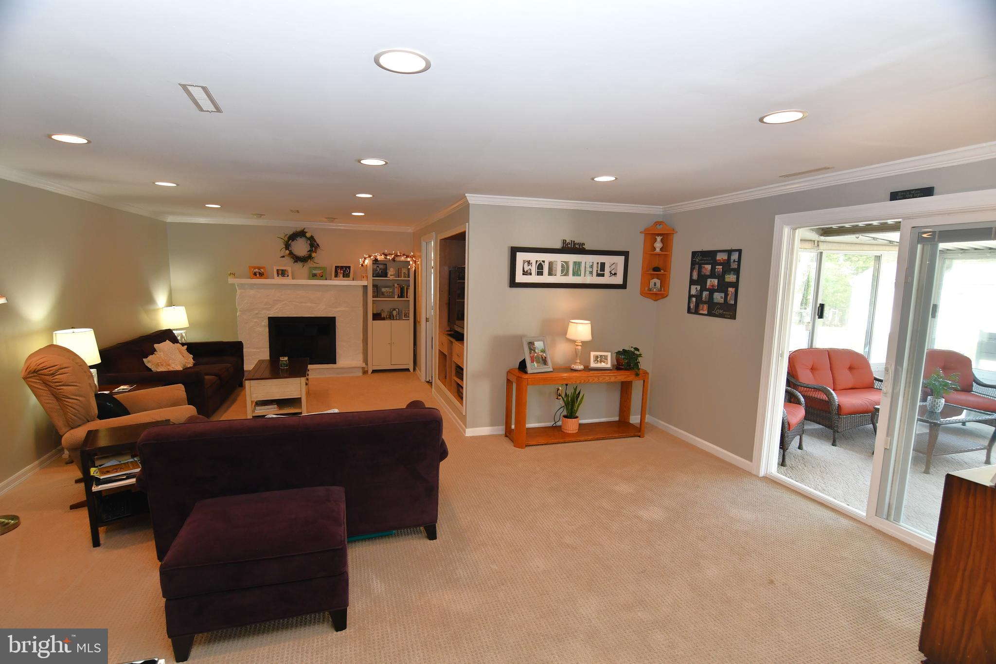 INGLEWOOD GDNS - Residential