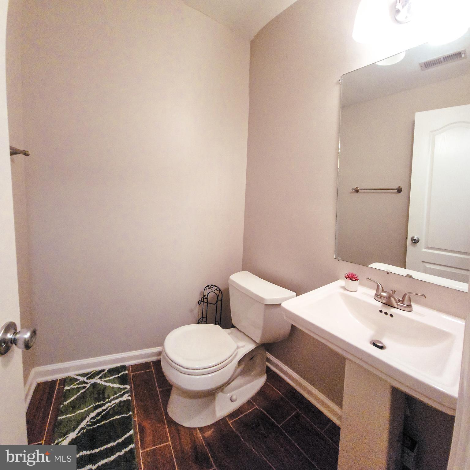 CAPITAL VIEW TOWNHOUSES - Residential