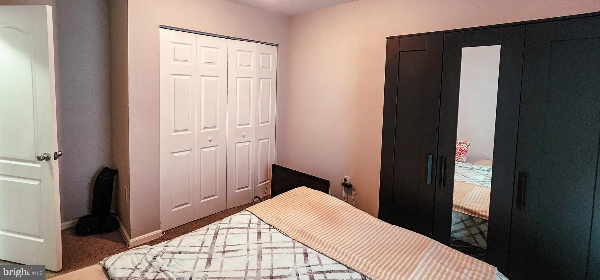 CAPITAL VIEW TOWNHOUSES - Residential