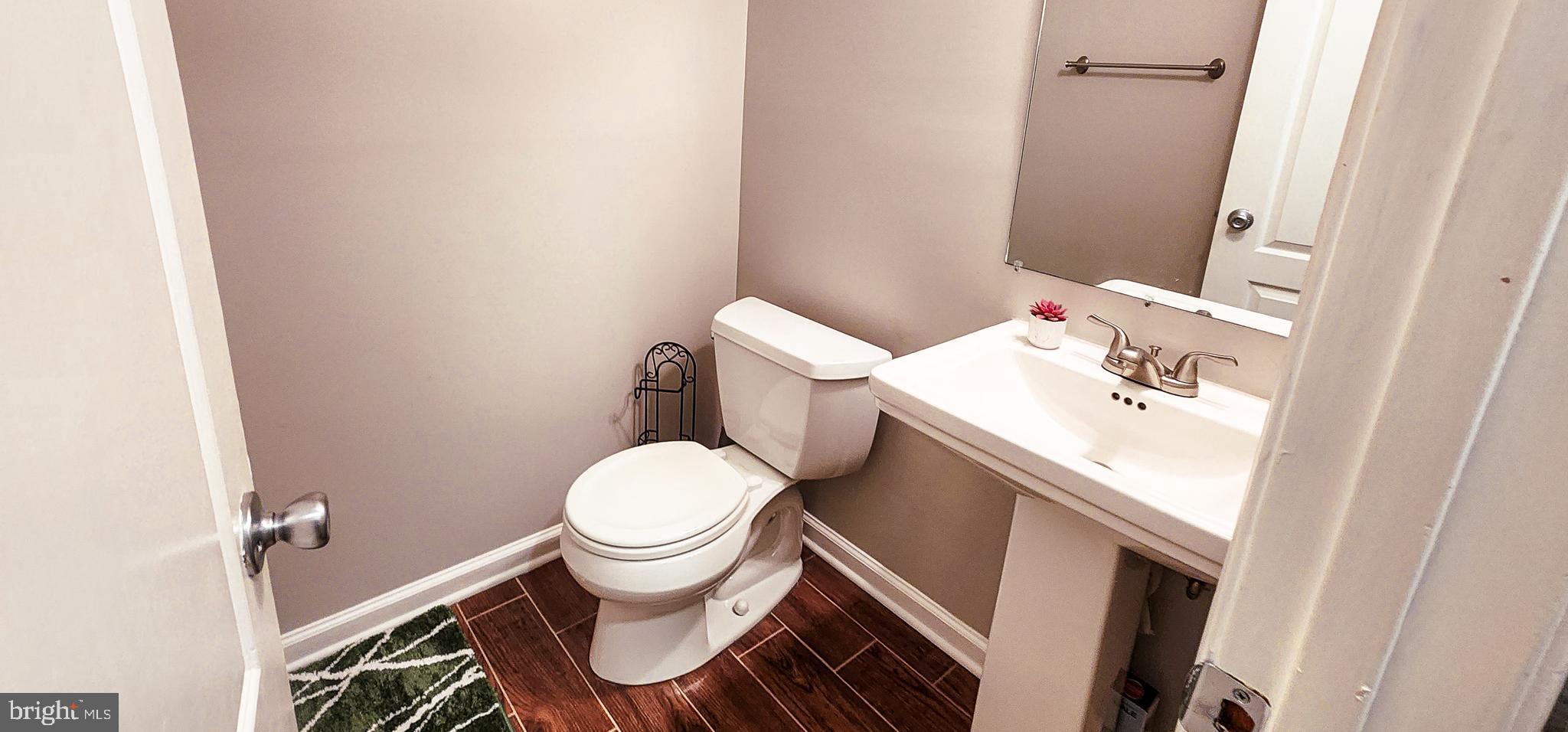 CAPITAL VIEW TOWNHOUSES - Residential