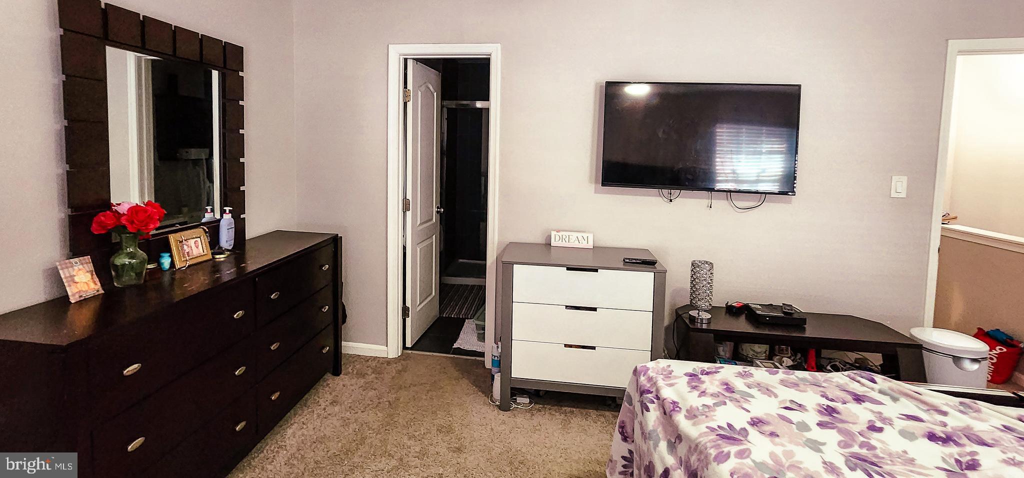 CAPITAL VIEW TOWNHOUSES - Residential