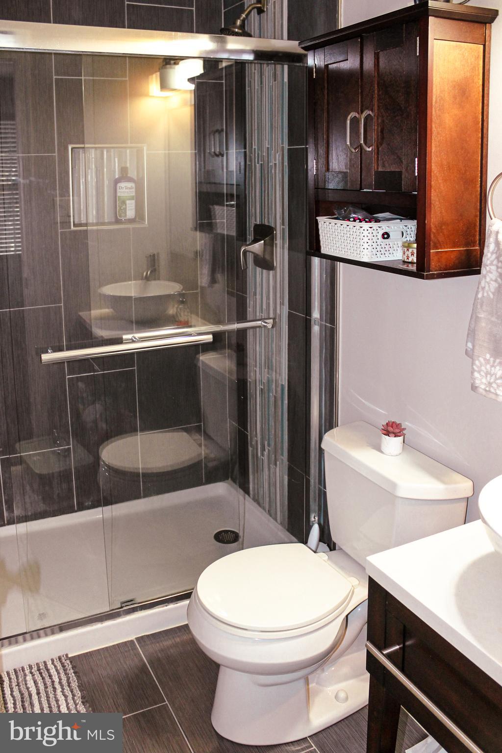 CAPITAL VIEW TOWNHOUSES - Residential