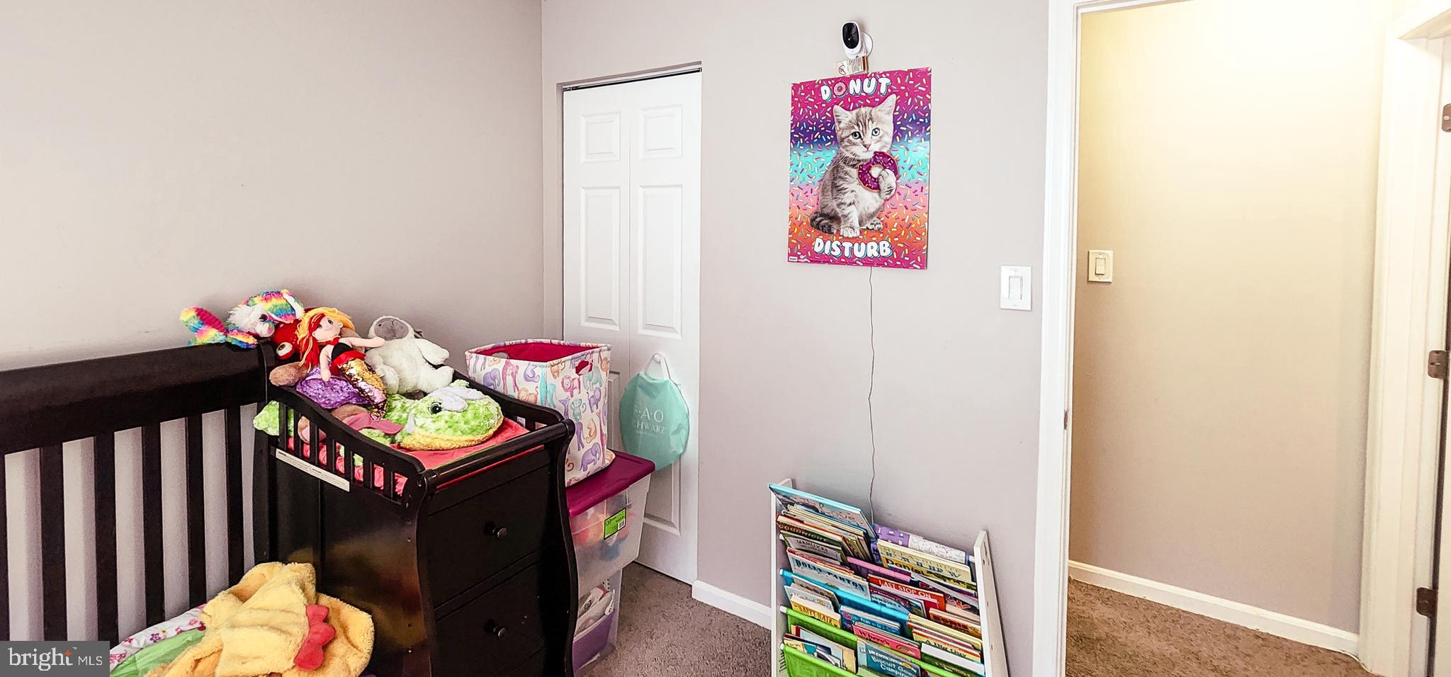 CAPITAL VIEW TOWNHOUSES - Residential