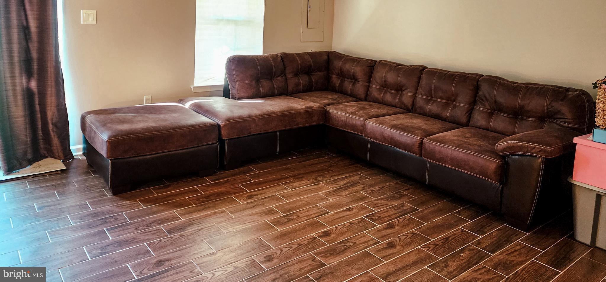 CAPITAL VIEW TOWNHOUSES - Residential