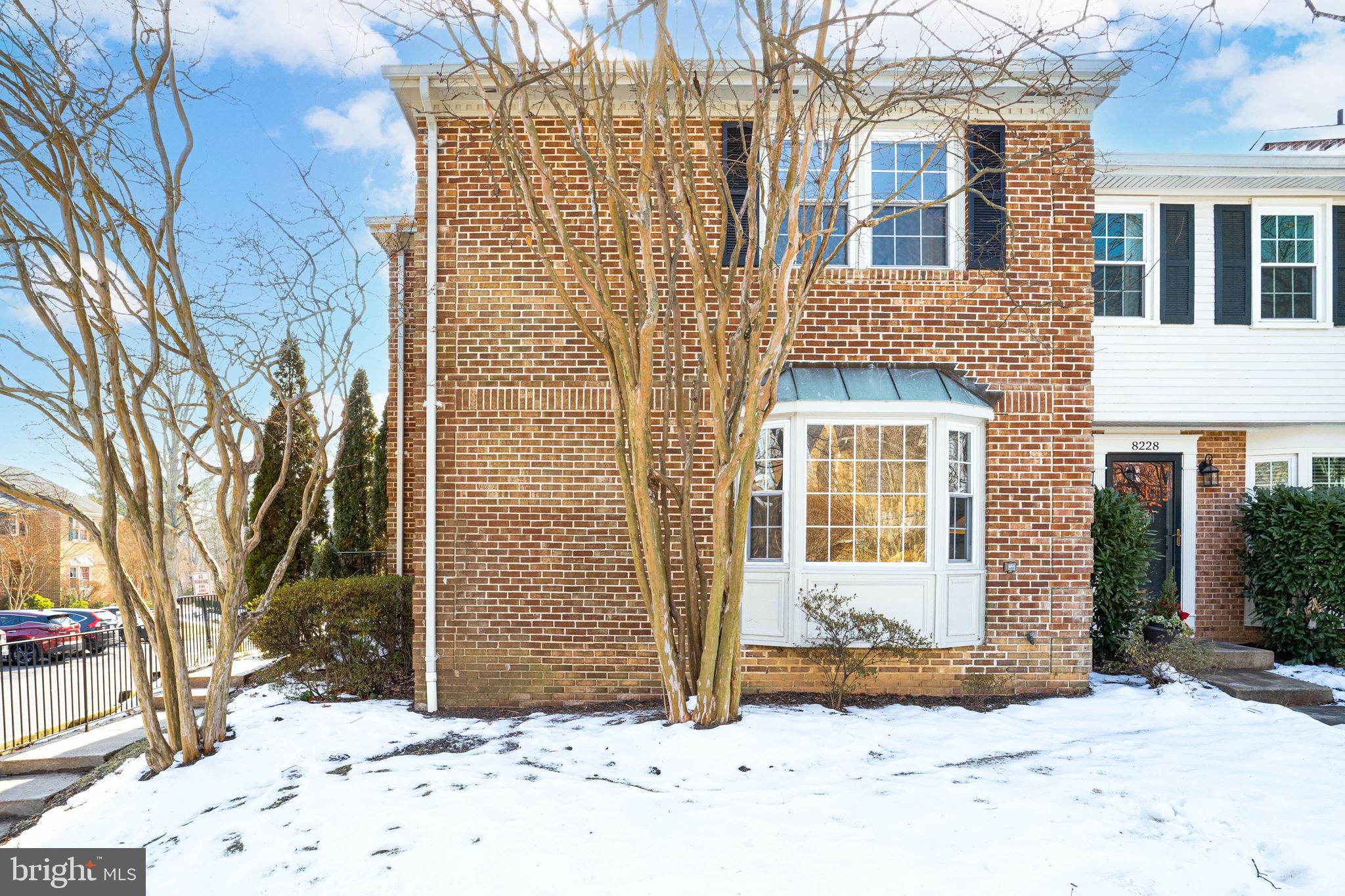 HUNTINGTON AT MT VERNON - Residential