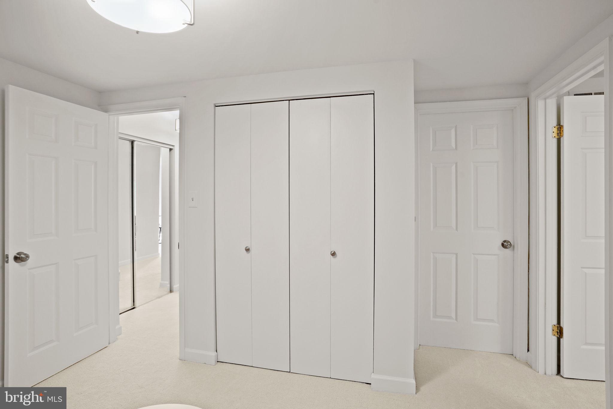 HUNTINGTON AT MT VERNON - Residential