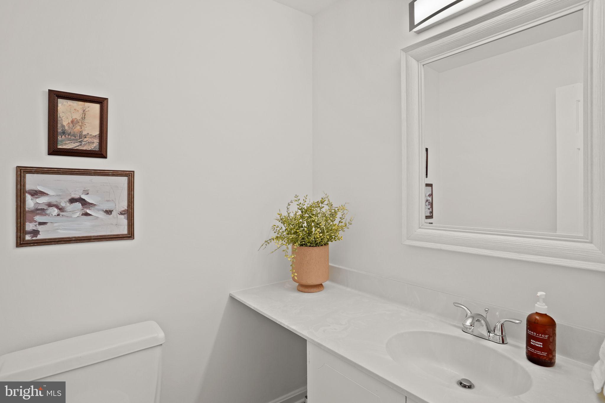 HUNTINGTON AT MT VERNON - Residential