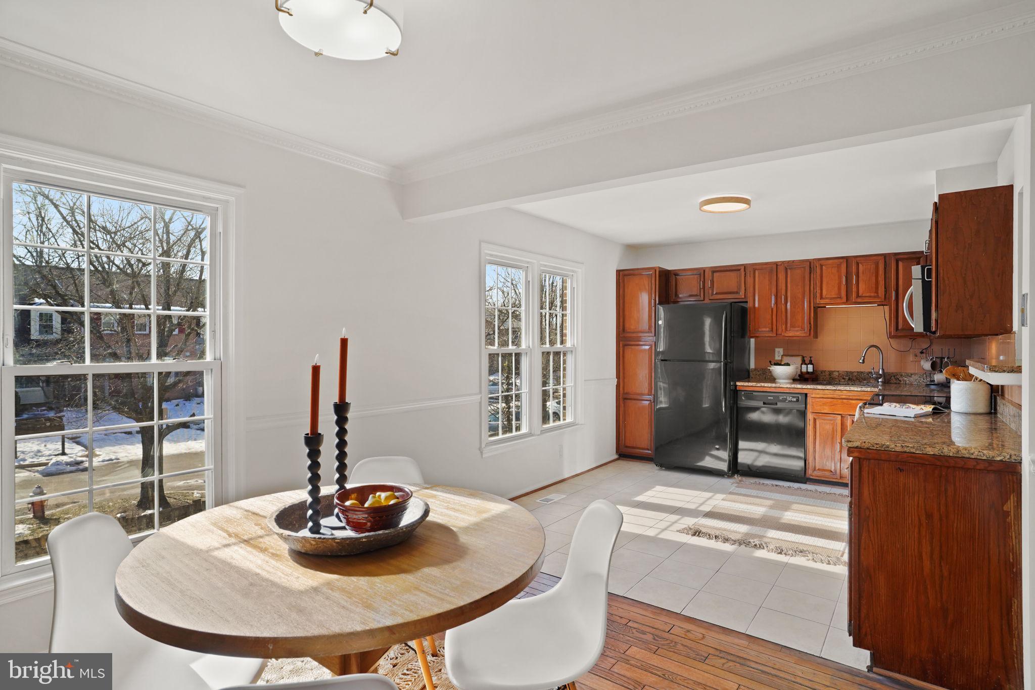 HUNTINGTON AT MT VERNON - Residential