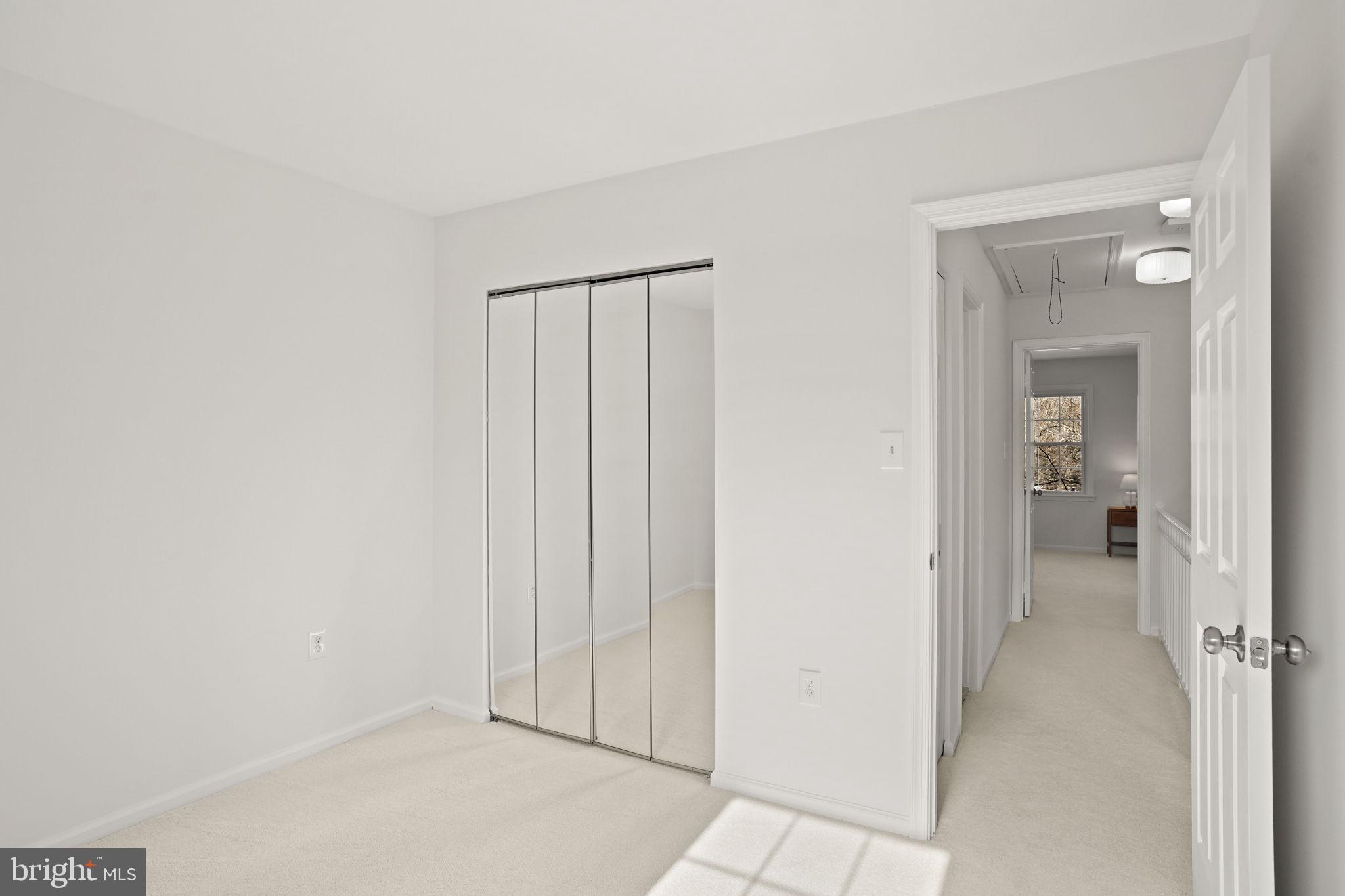 HUNTINGTON AT MT VERNON - Residential