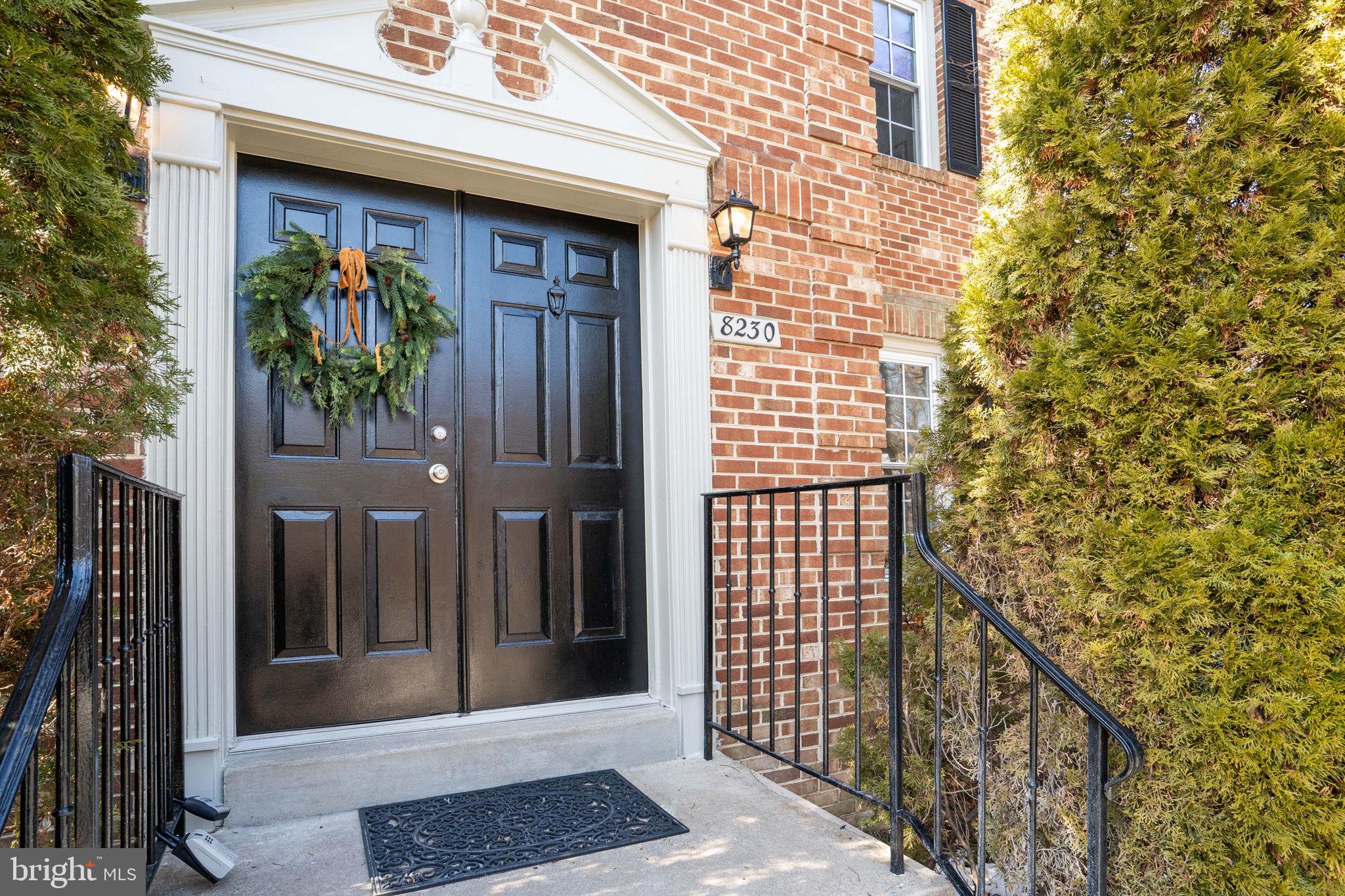 HUNTINGTON AT MT VERNON - Residential