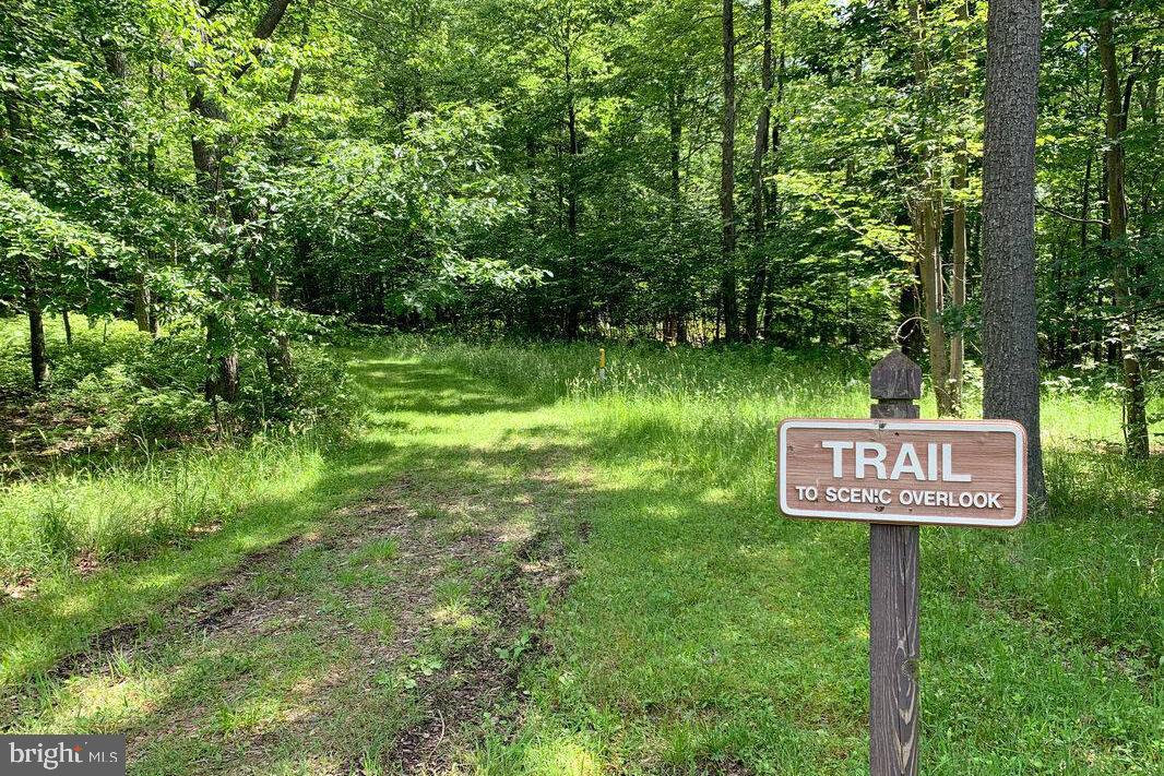 DEEP CREEK HIGHLANDS - Residential