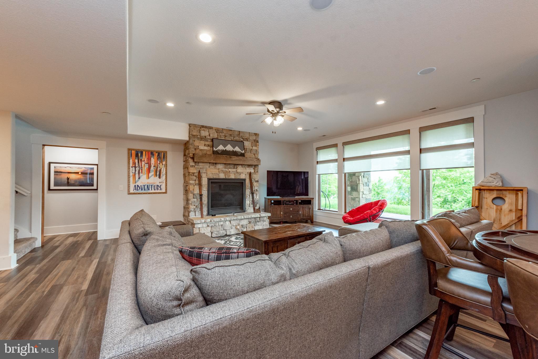 DEEP CREEK HIGHLANDS - Residential