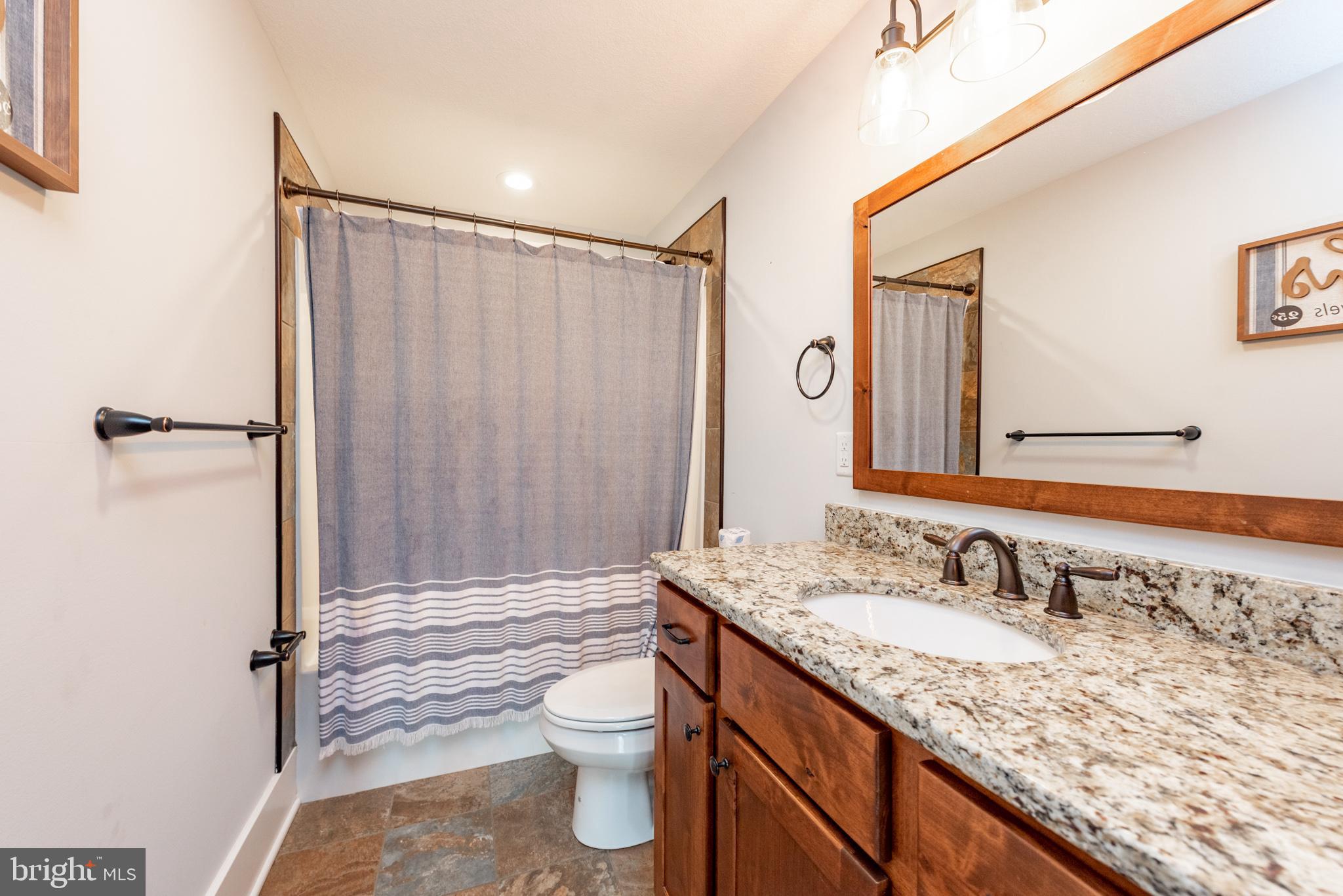 DEEP CREEK HIGHLANDS - Residential