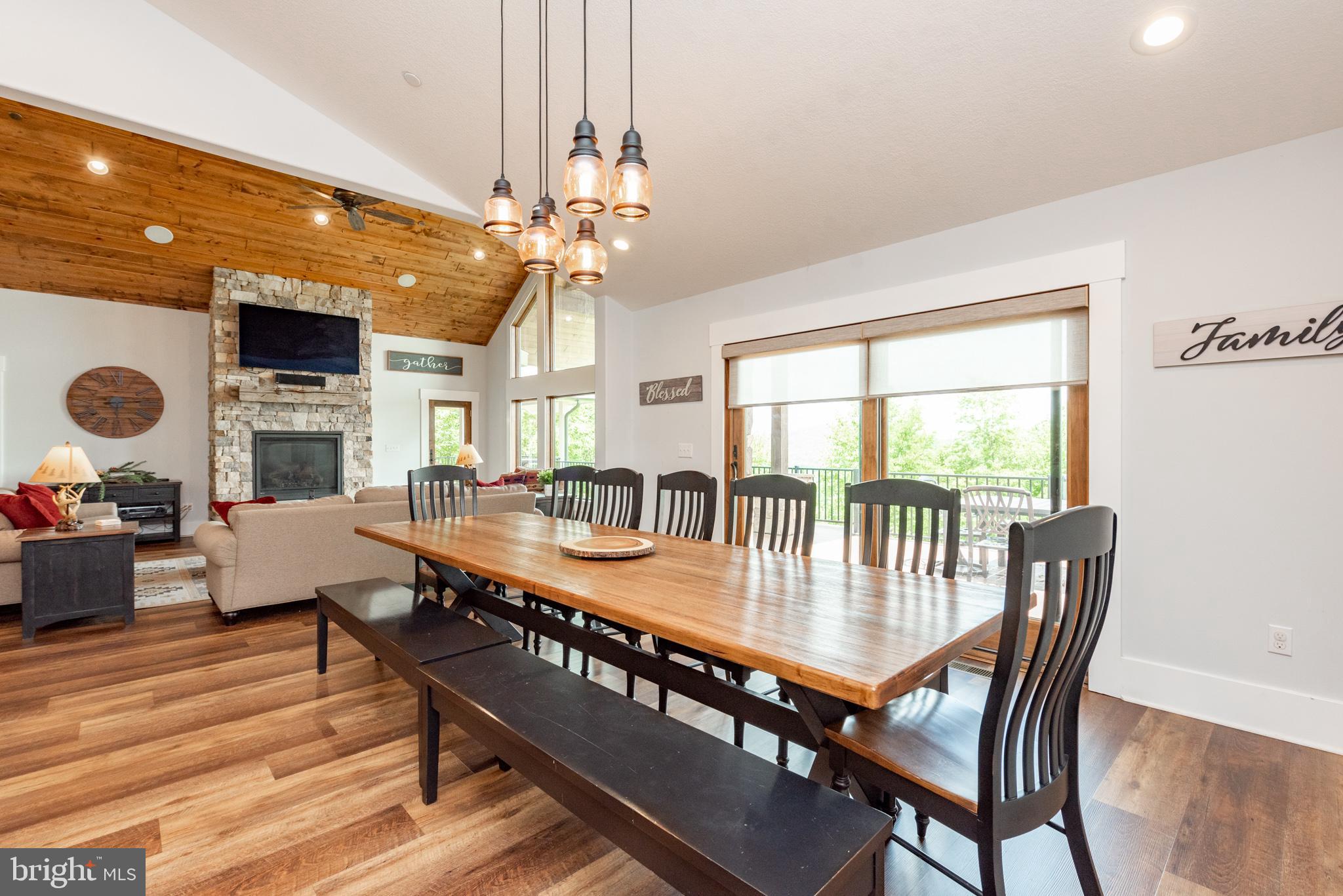 DEEP CREEK HIGHLANDS - Residential