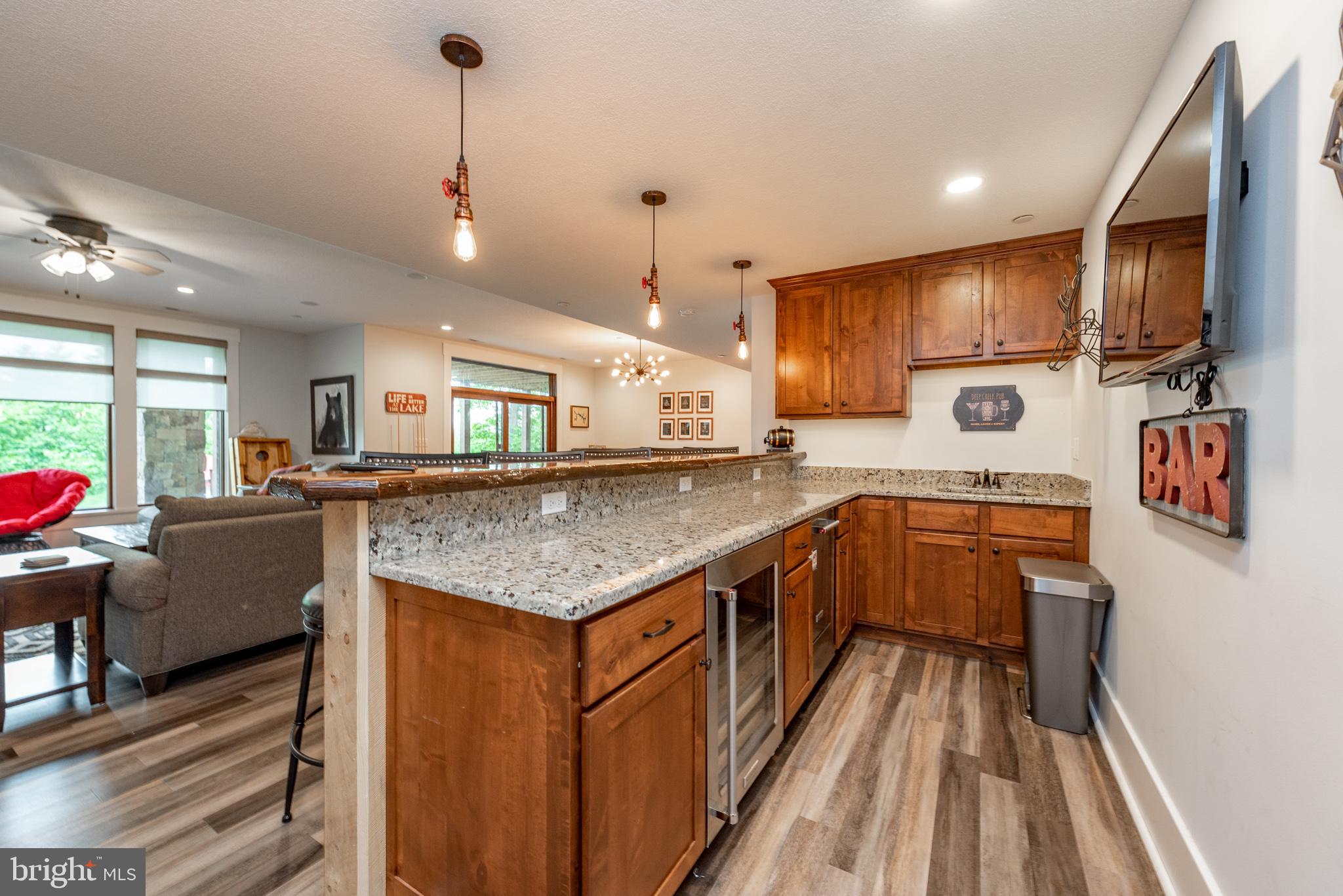 DEEP CREEK HIGHLANDS - Residential