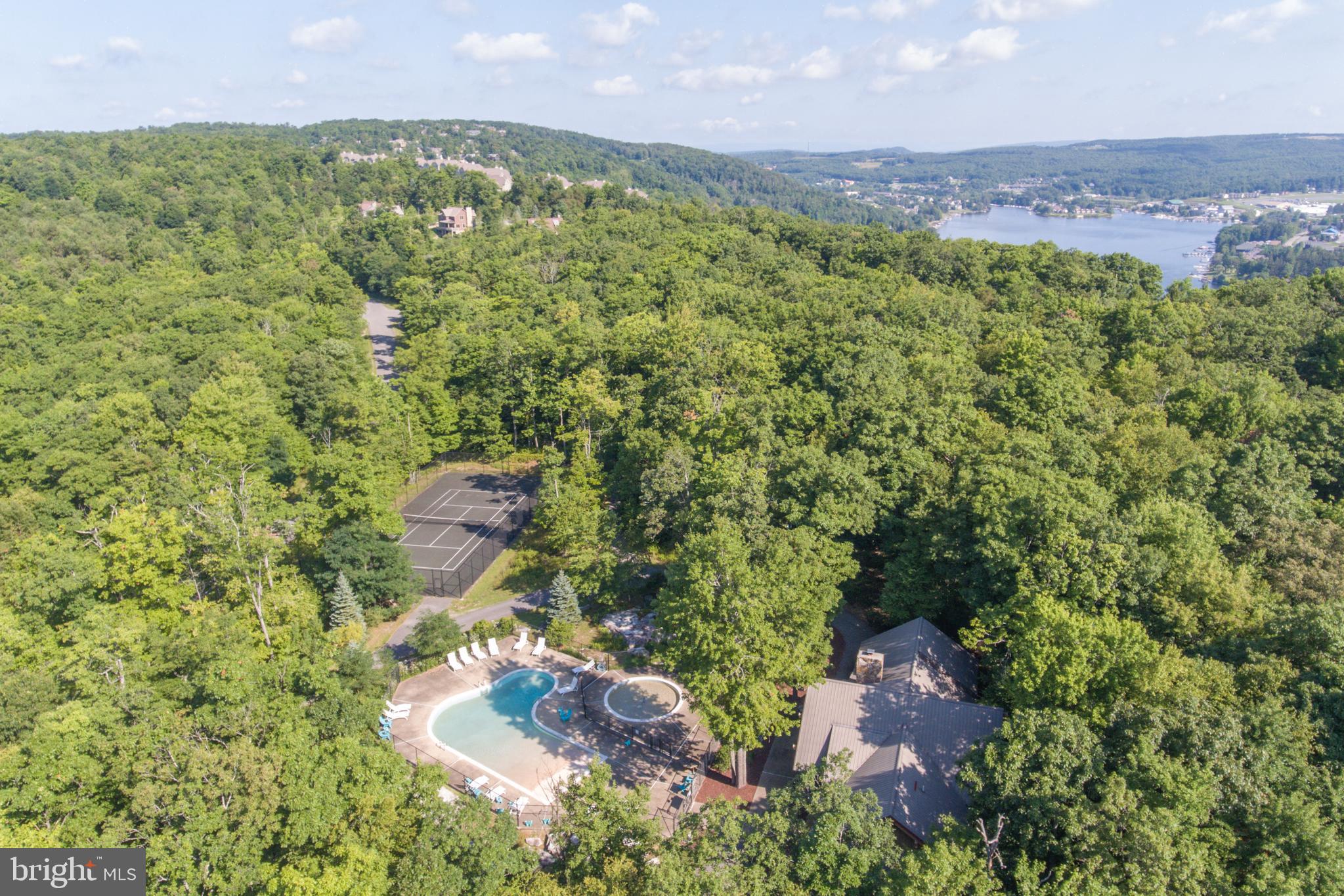 DEEP CREEK HIGHLANDS - Residential