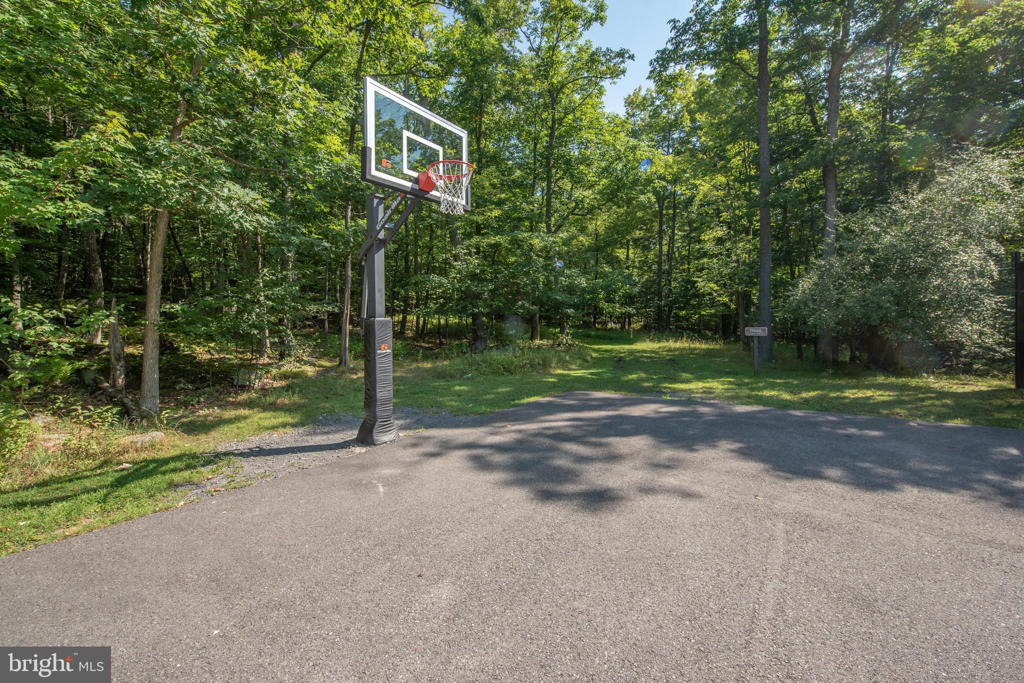 DEEP CREEK HIGHLANDS - Residential