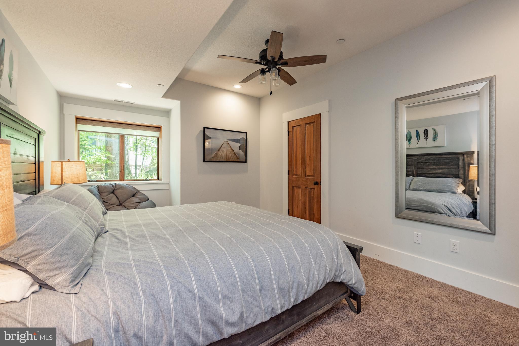 DEEP CREEK HIGHLANDS - Residential