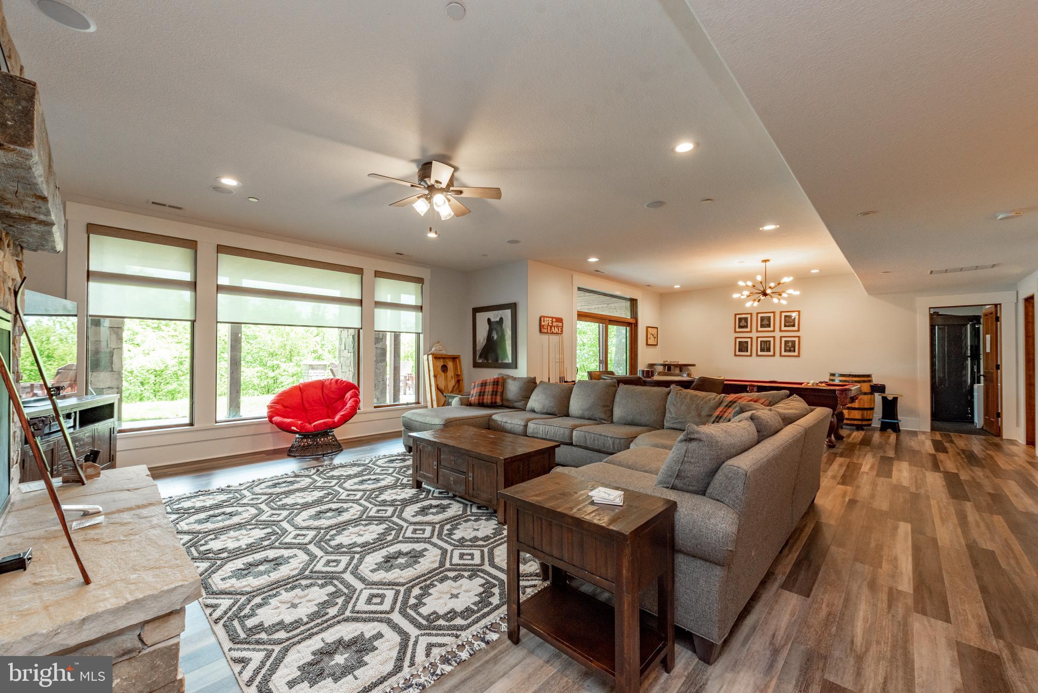 DEEP CREEK HIGHLANDS - Residential