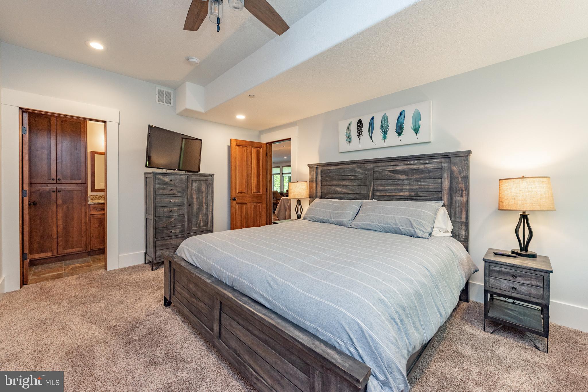 DEEP CREEK HIGHLANDS - Residential