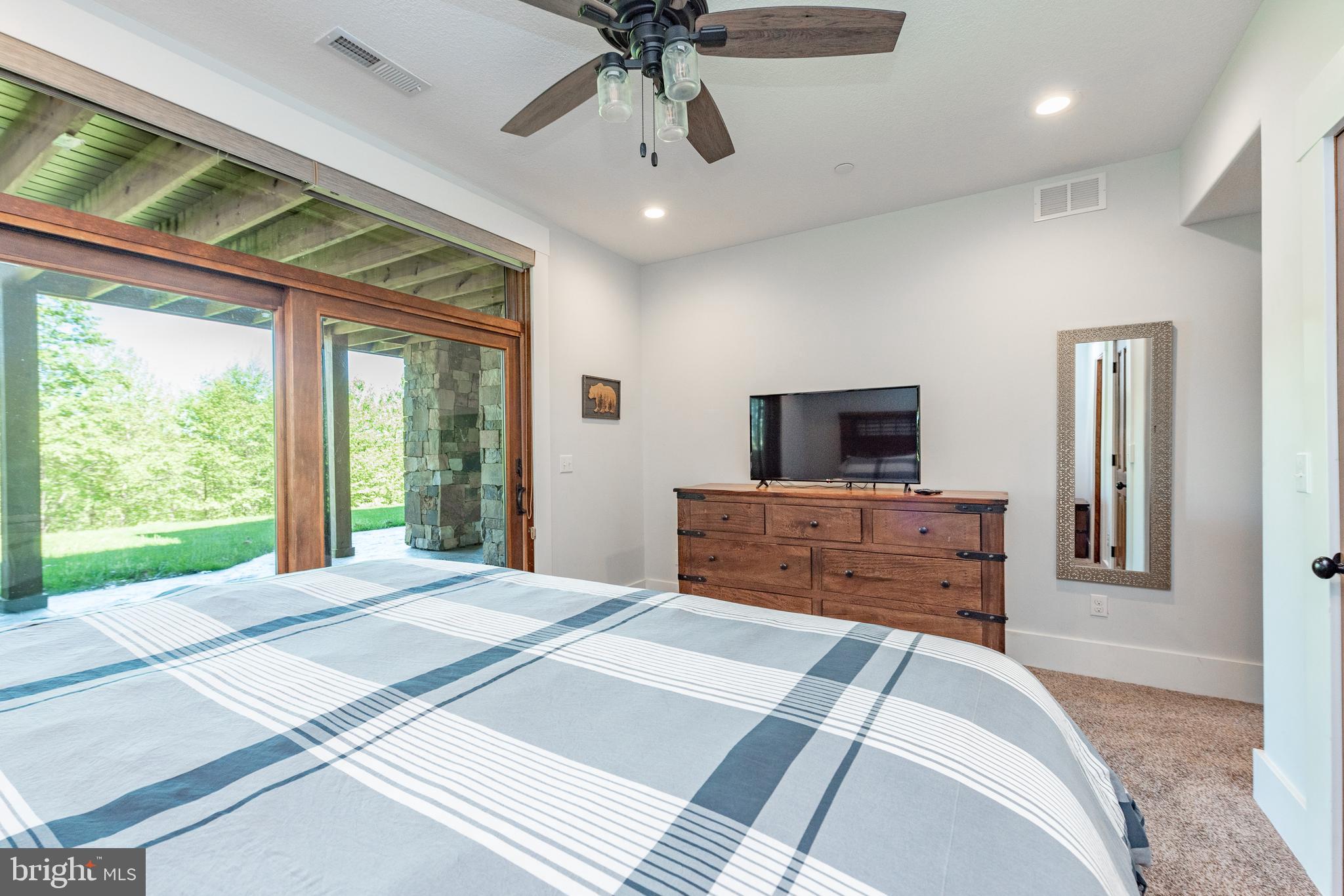 DEEP CREEK HIGHLANDS - Residential