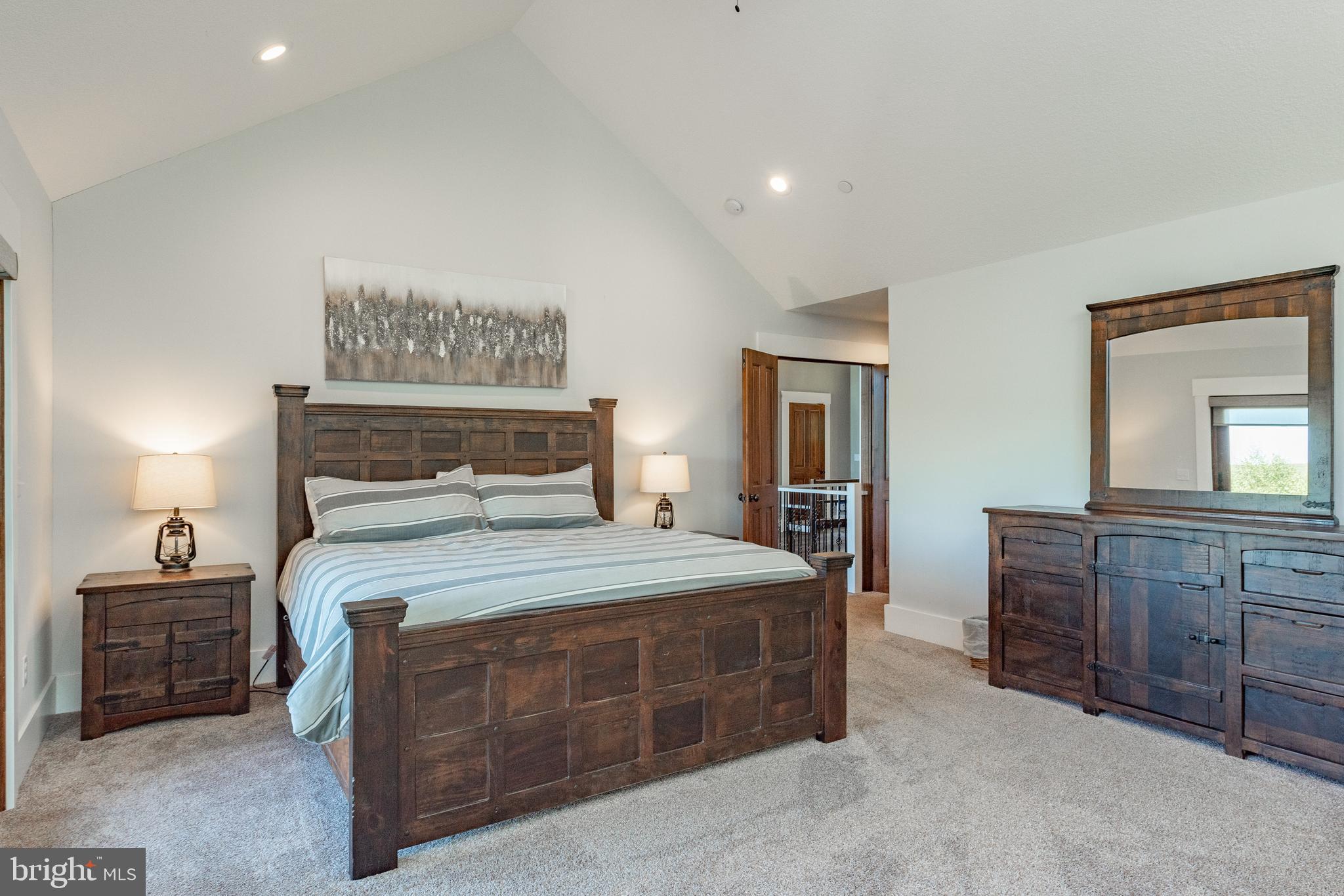 DEEP CREEK HIGHLANDS - Residential