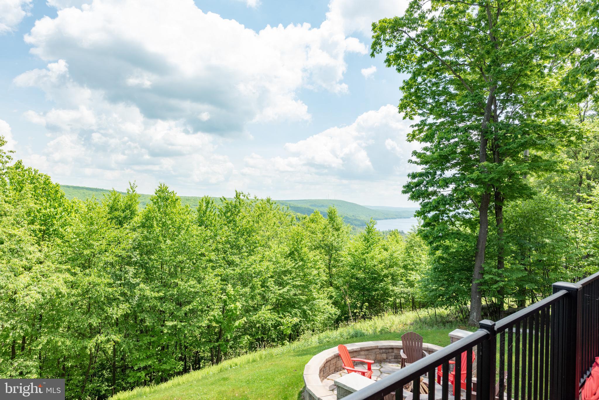 DEEP CREEK HIGHLANDS - Residential