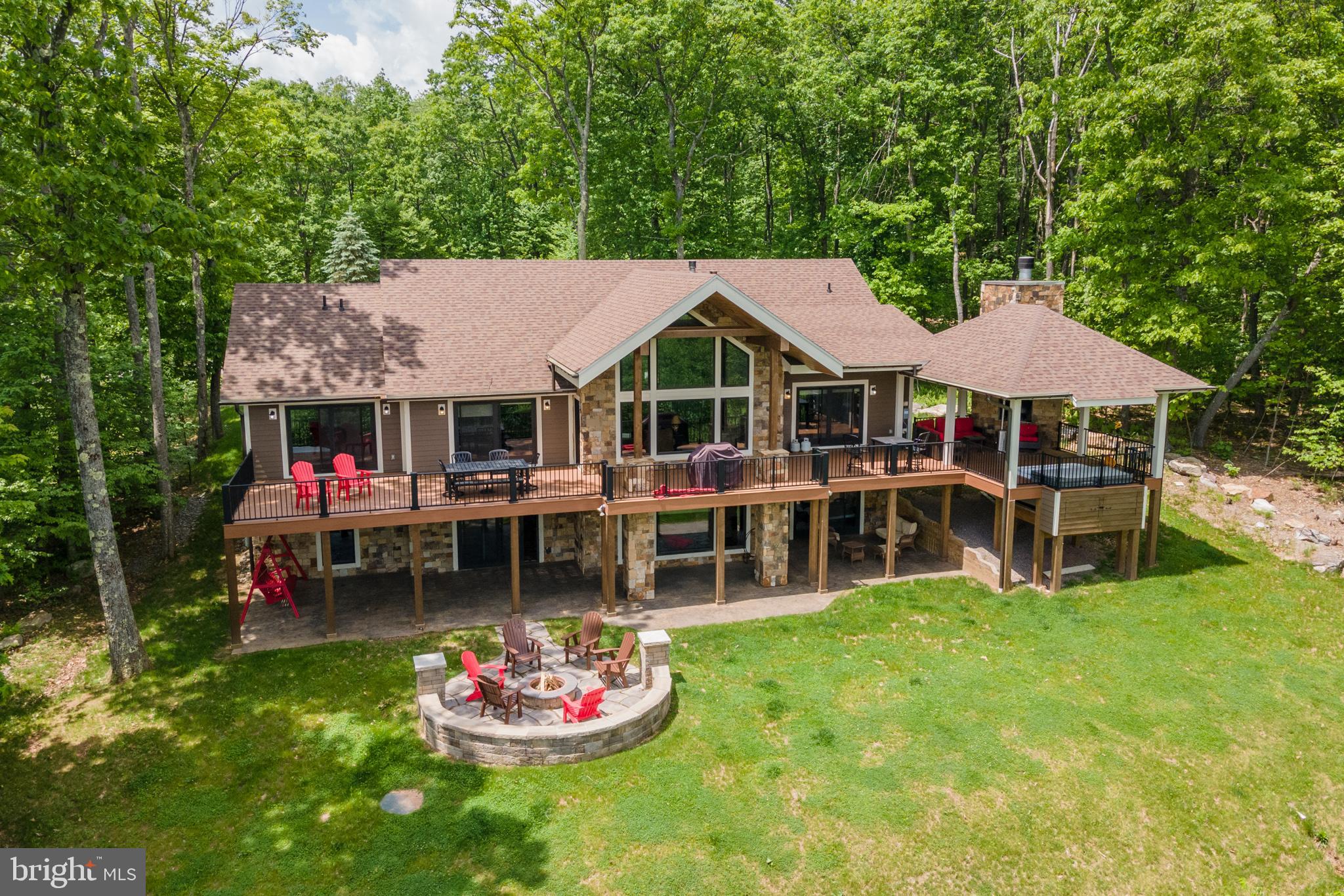 DEEP CREEK HIGHLANDS - Residential