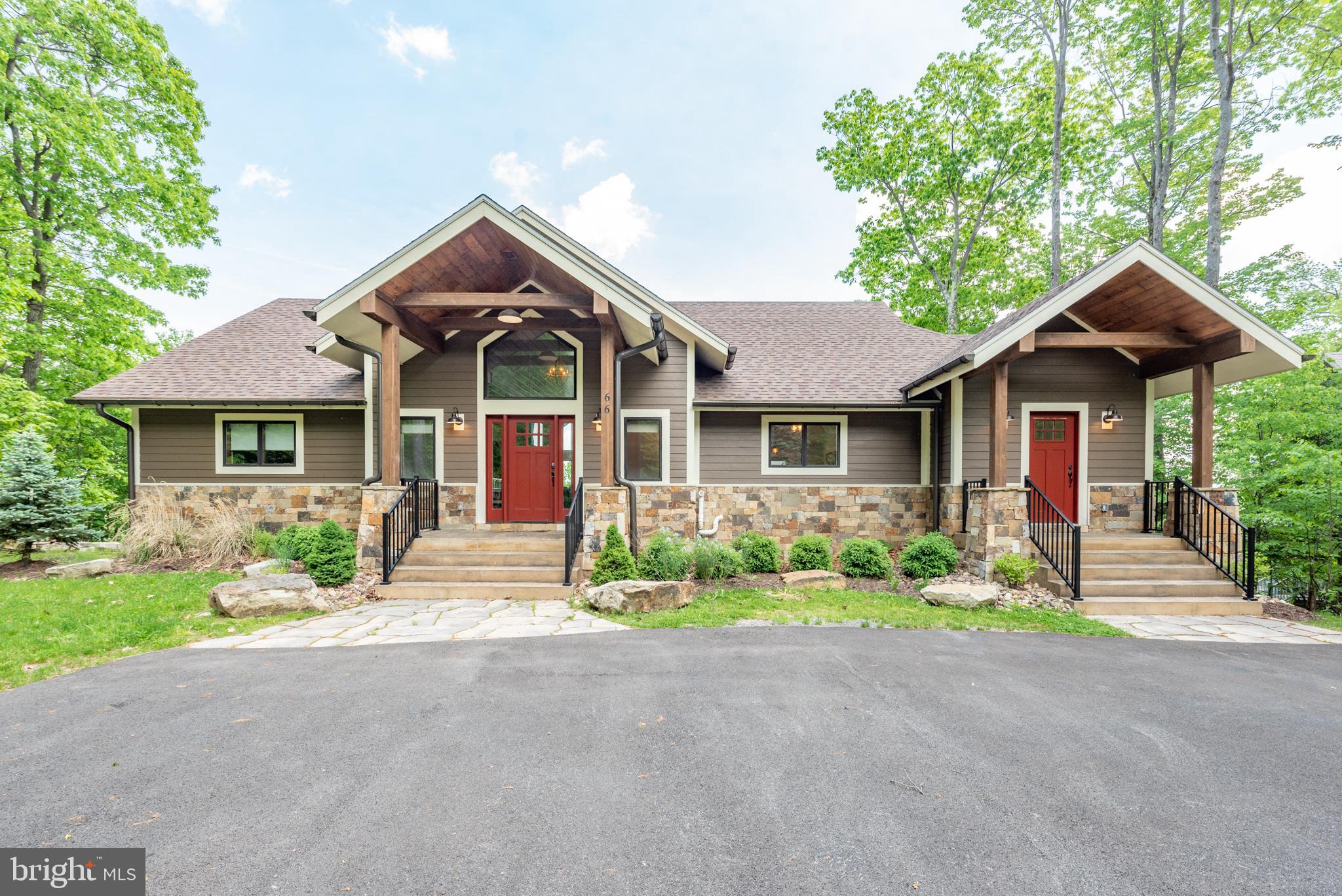 DEEP CREEK HIGHLANDS - Residential