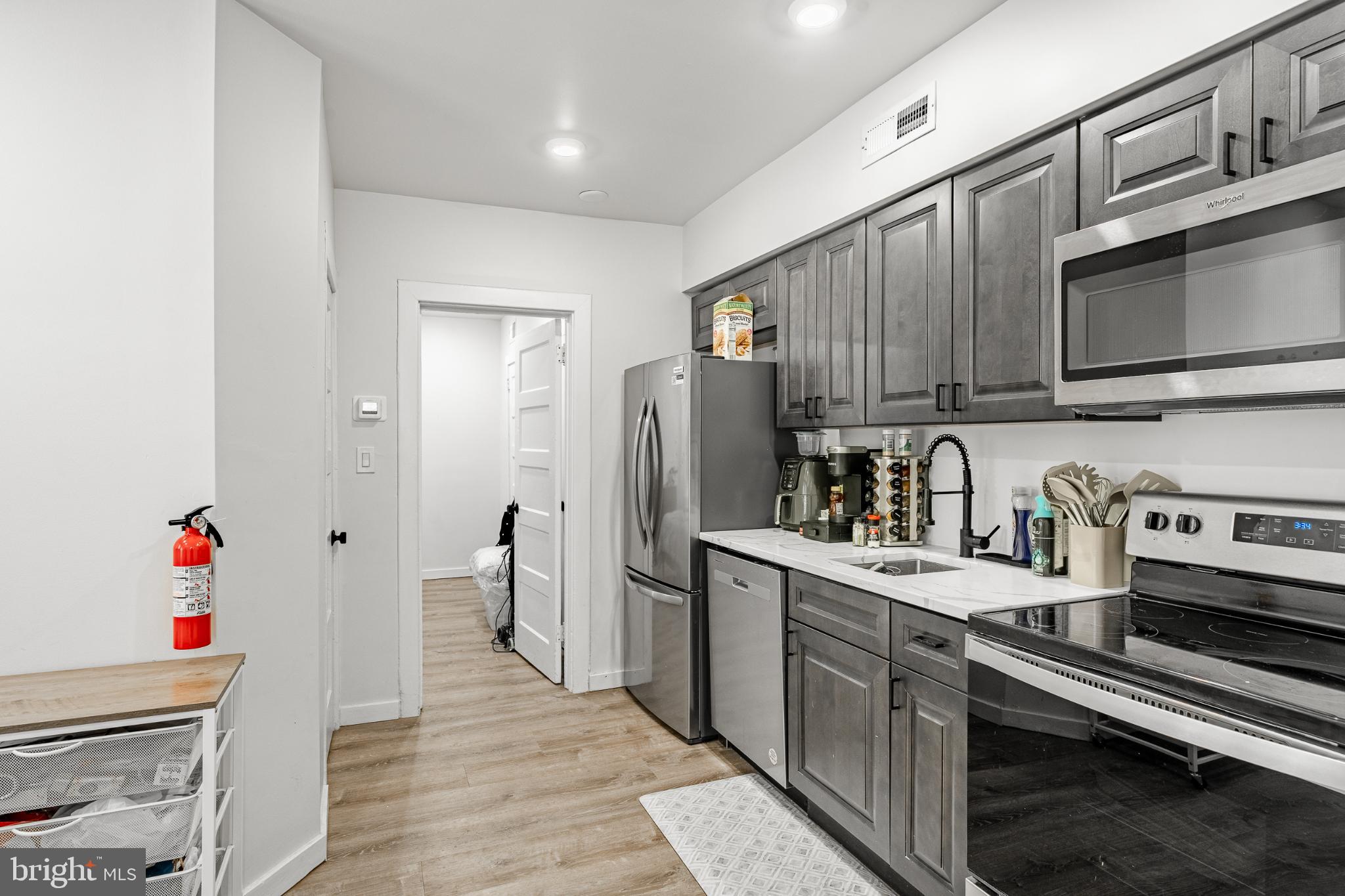 324 DARBY ROAD 326 1R