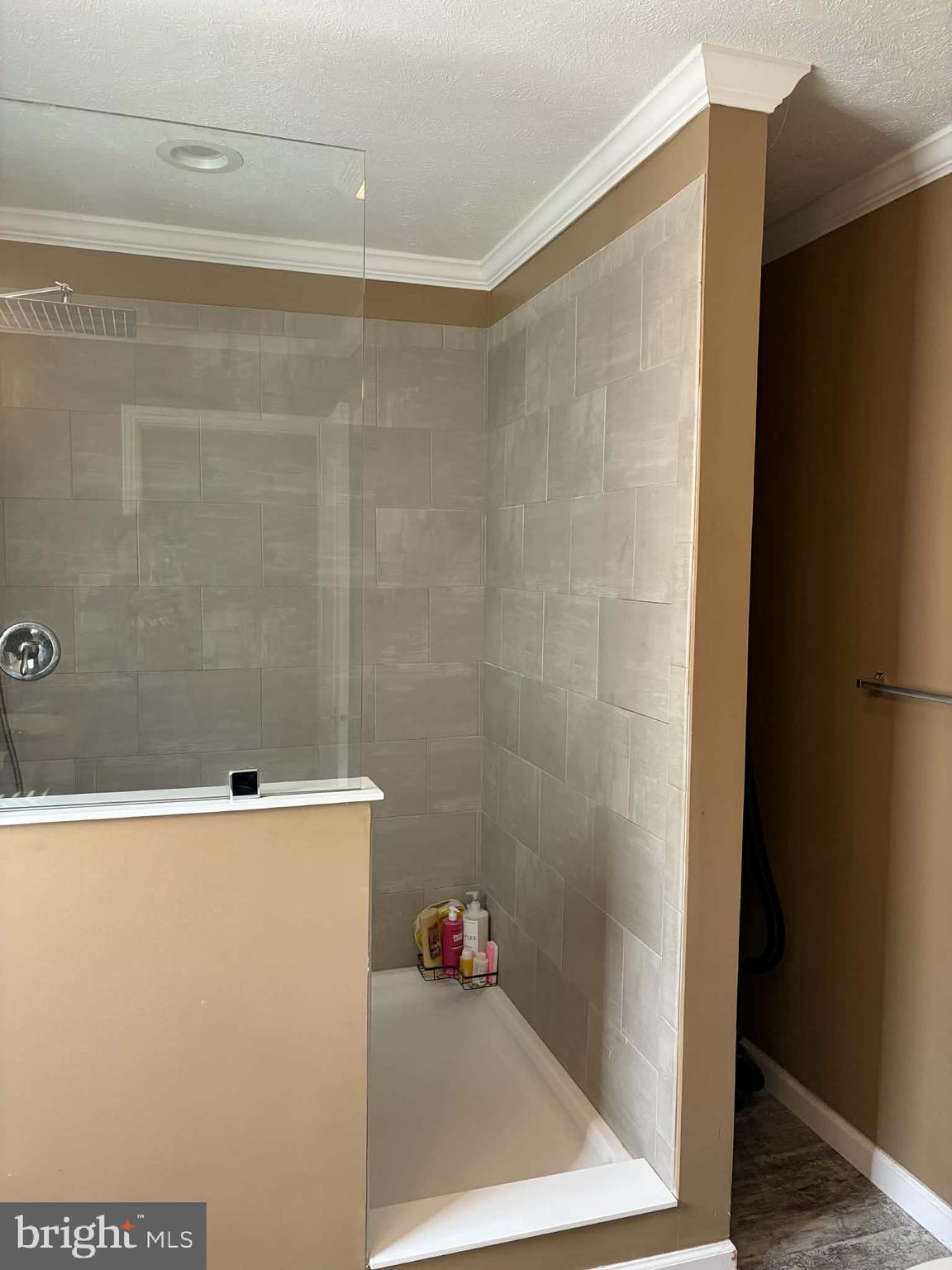 PLEASANT DALE - Residential