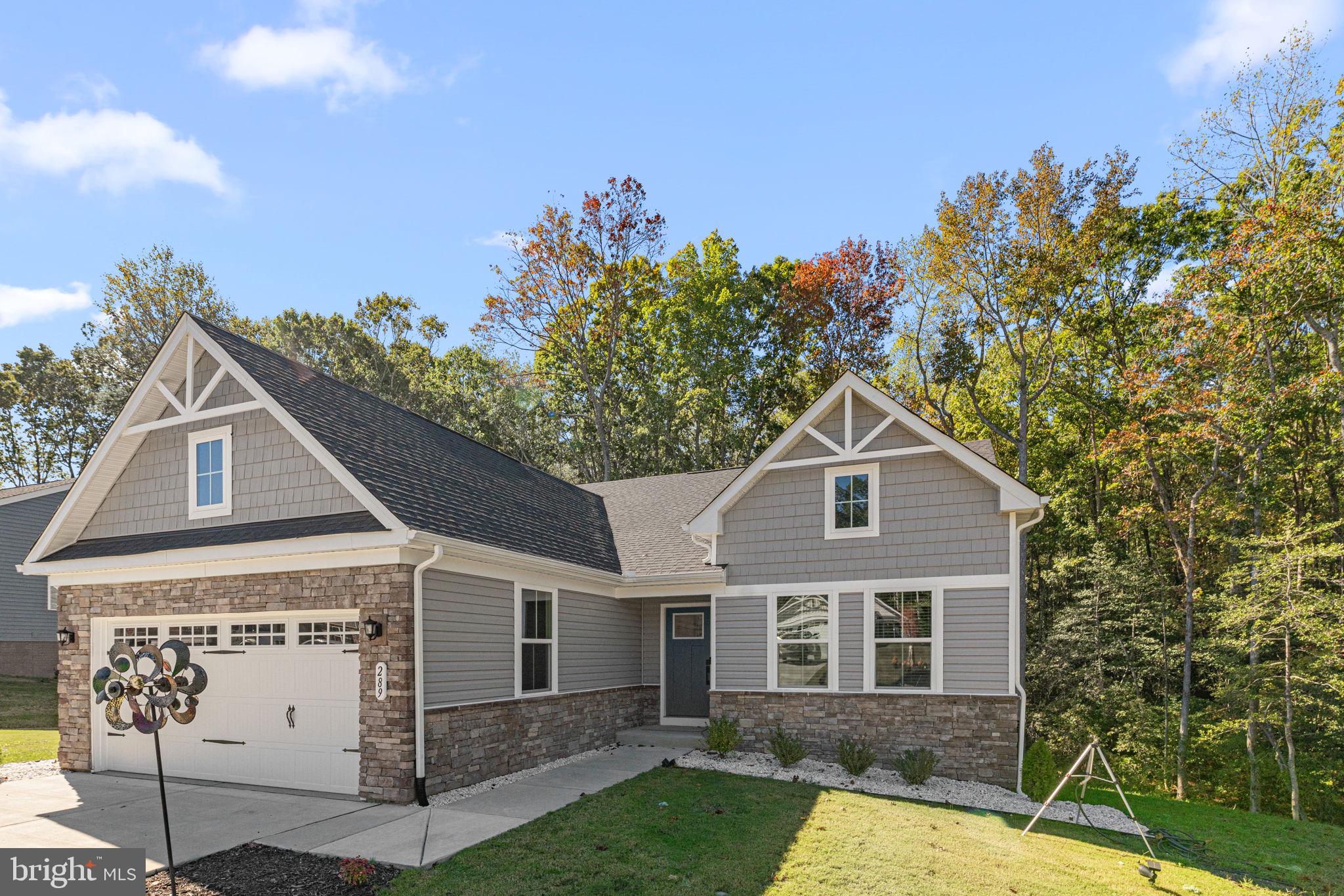 GRACE HILL - Residential