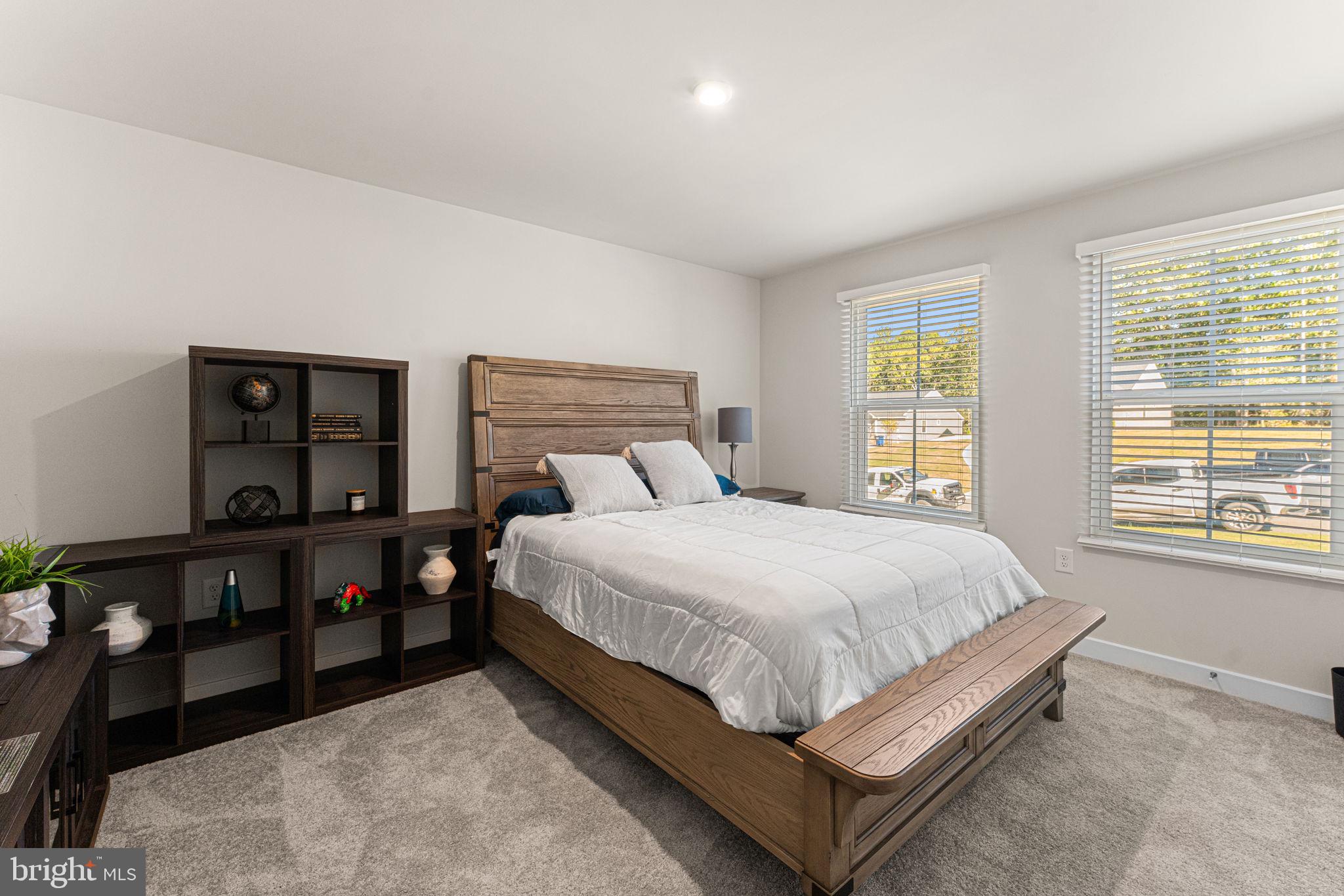 GRACE HILL - Residential