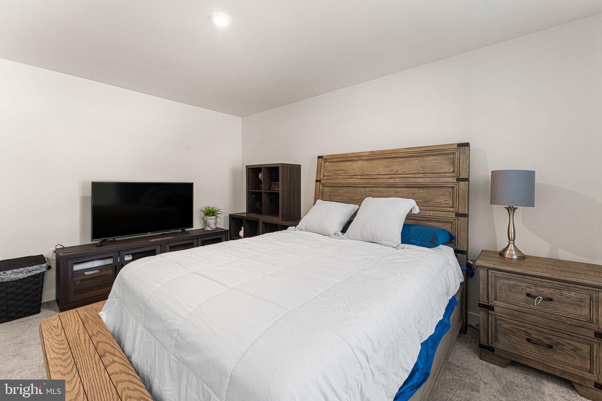 GRACE HILL - Residential