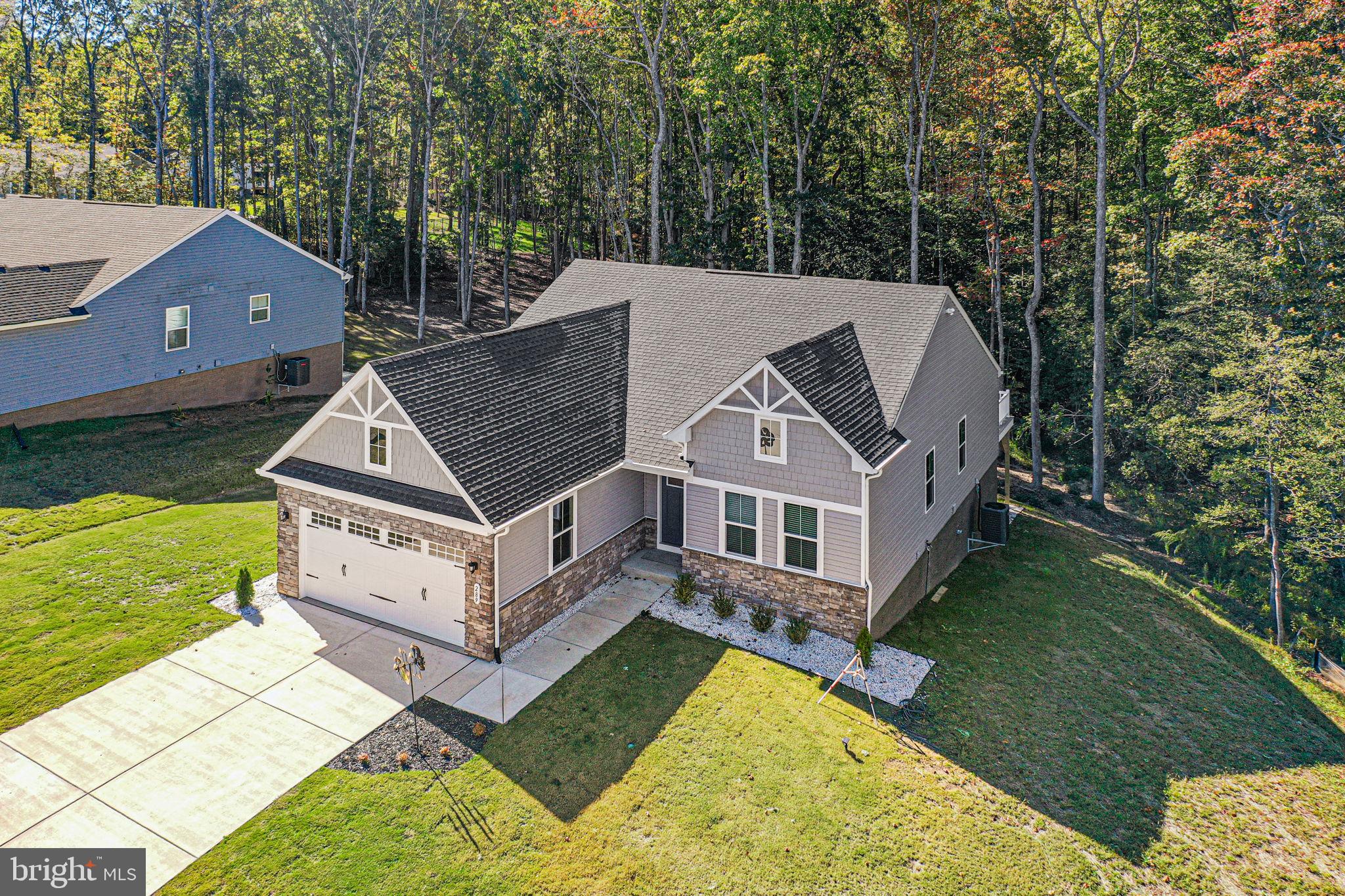 289 PLEASANTS LANE