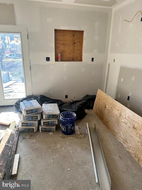 WESTPORT - Residential