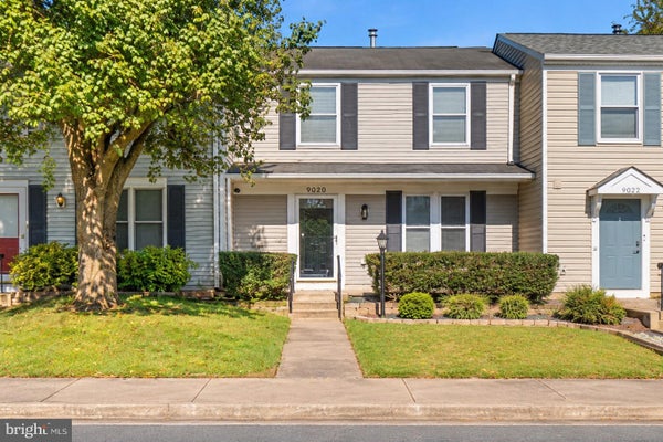 9020 SAINT STEVEN CT, MANASSAS PARK, VA 20111 - Image eeeaba4a1e8fb40a1a67e9693f18dfe7/1428813395