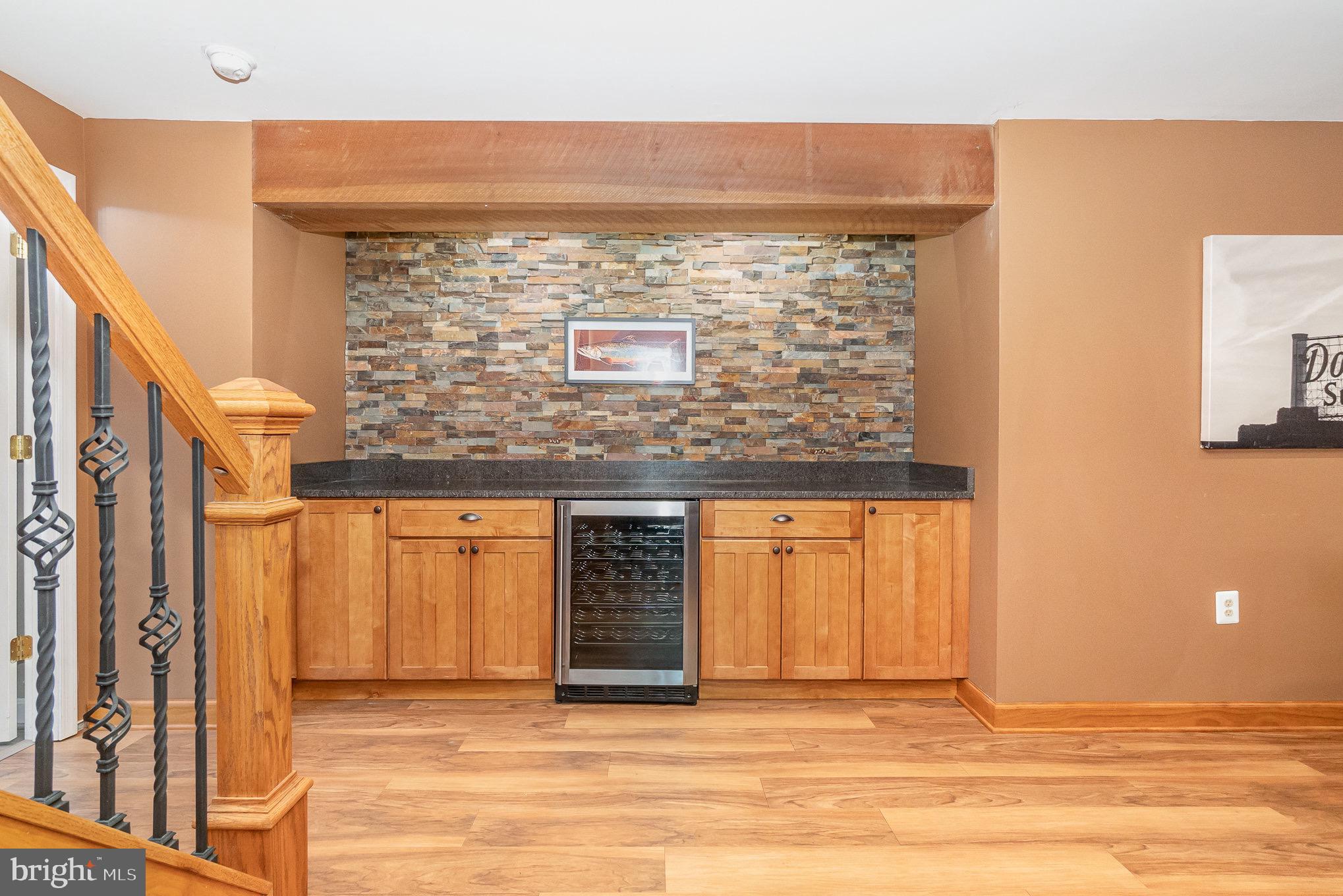 HUNTERS RUN - Residential