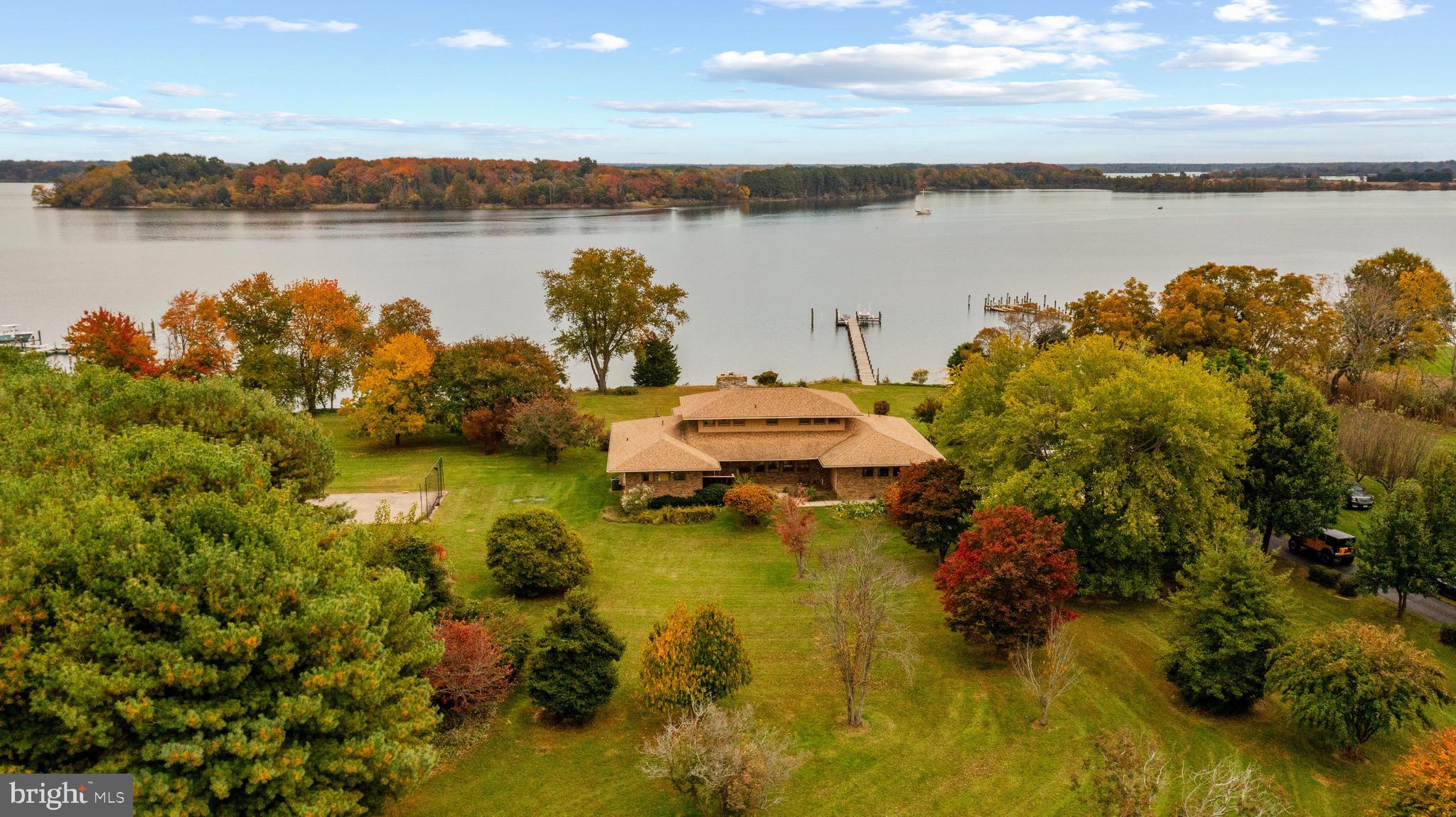 BENNETT POINT - Residential